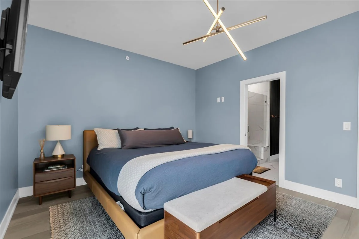 22-213 Alfred St-22.jpg