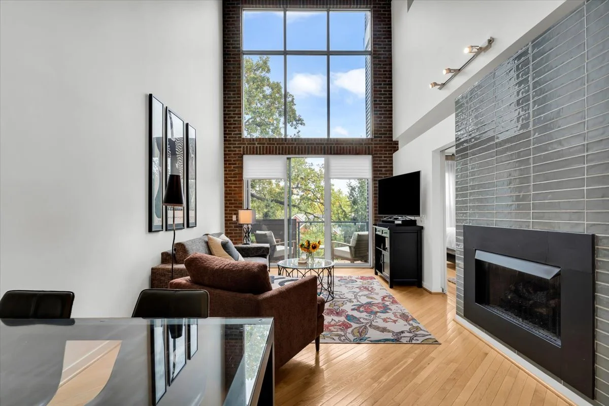 13-614 S Troy St #203-13.jpg