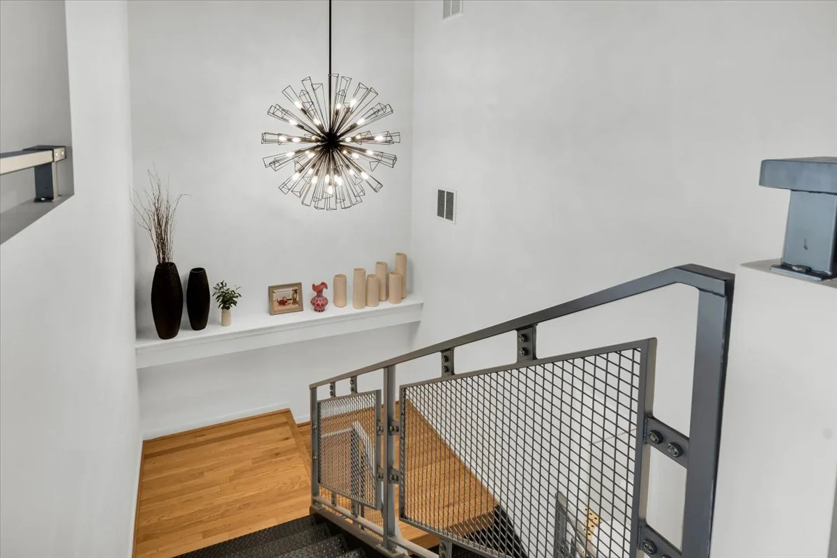 14-614 S Troy St #203-14.jpg