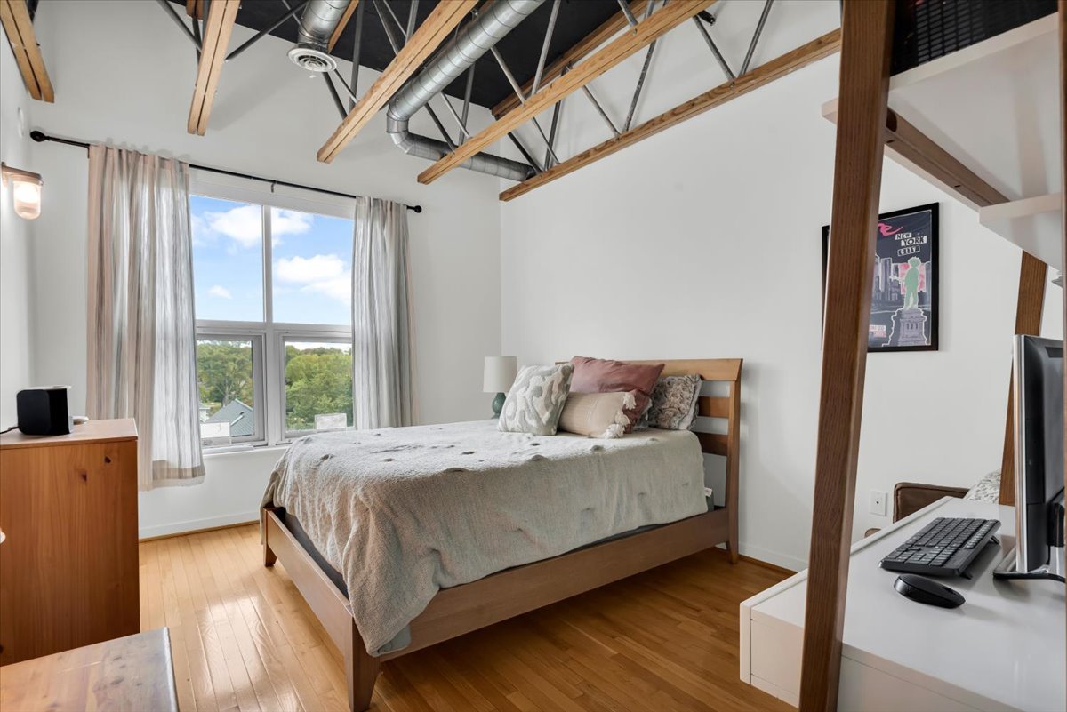 23-614 S Troy St #203-23.jpg