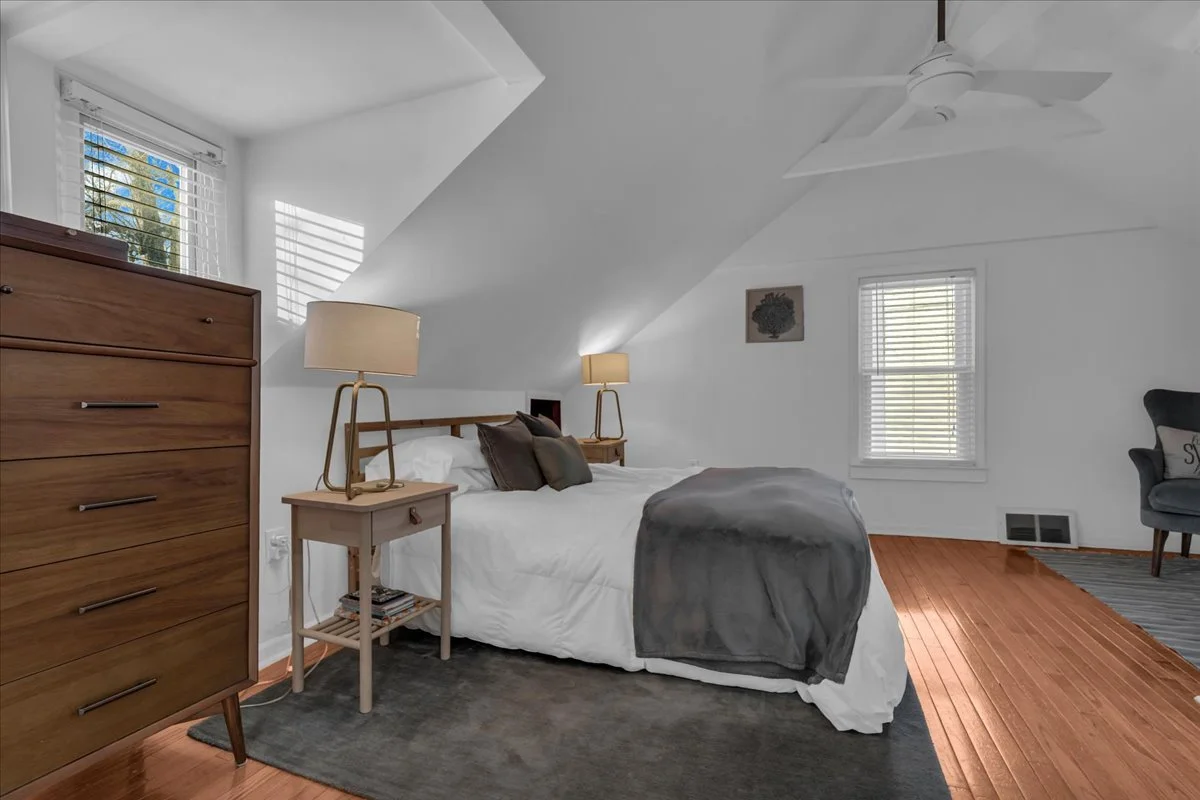 21-243 Marlin Ave-21.jpg