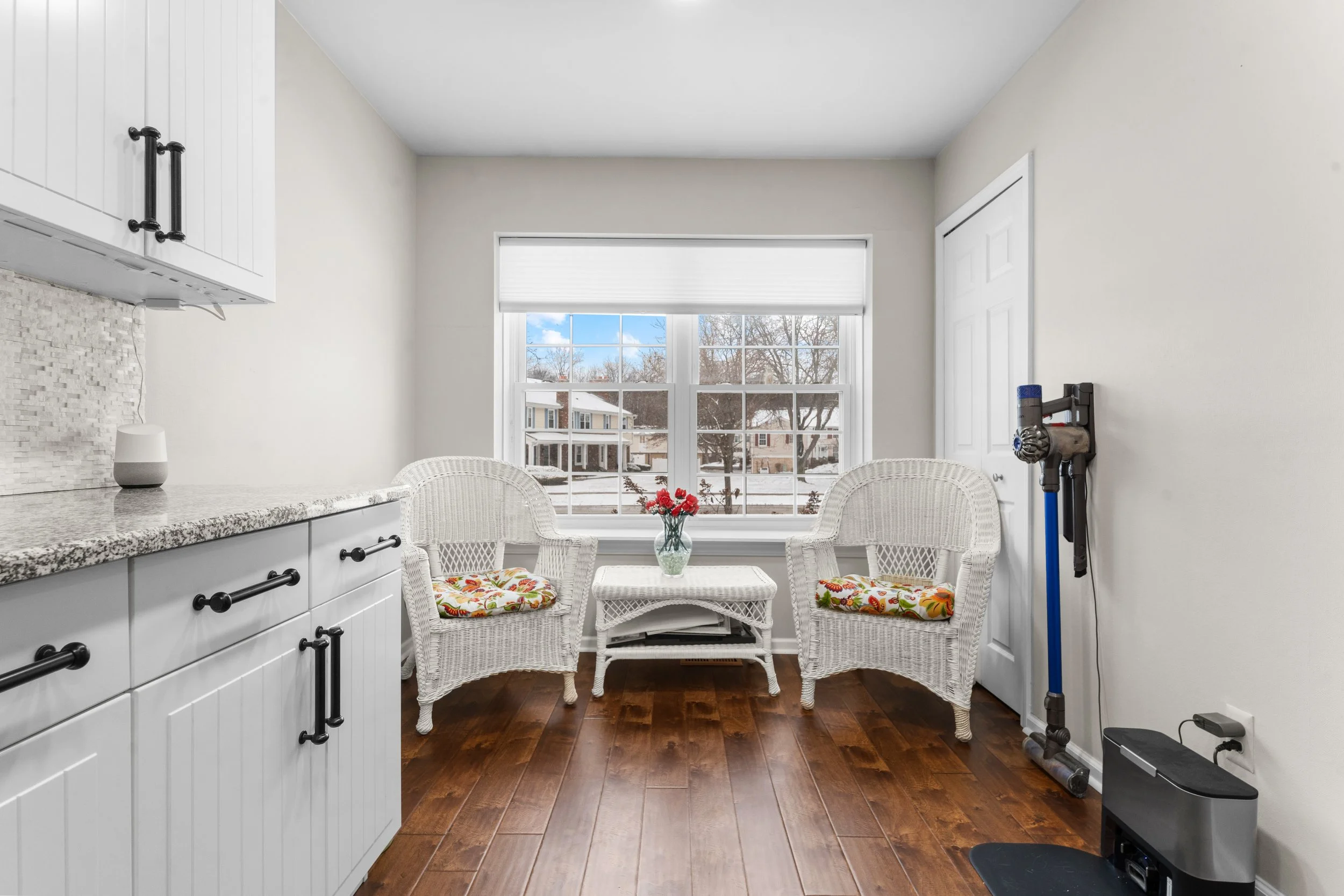 18-21301 Glen Haven-18.jpg