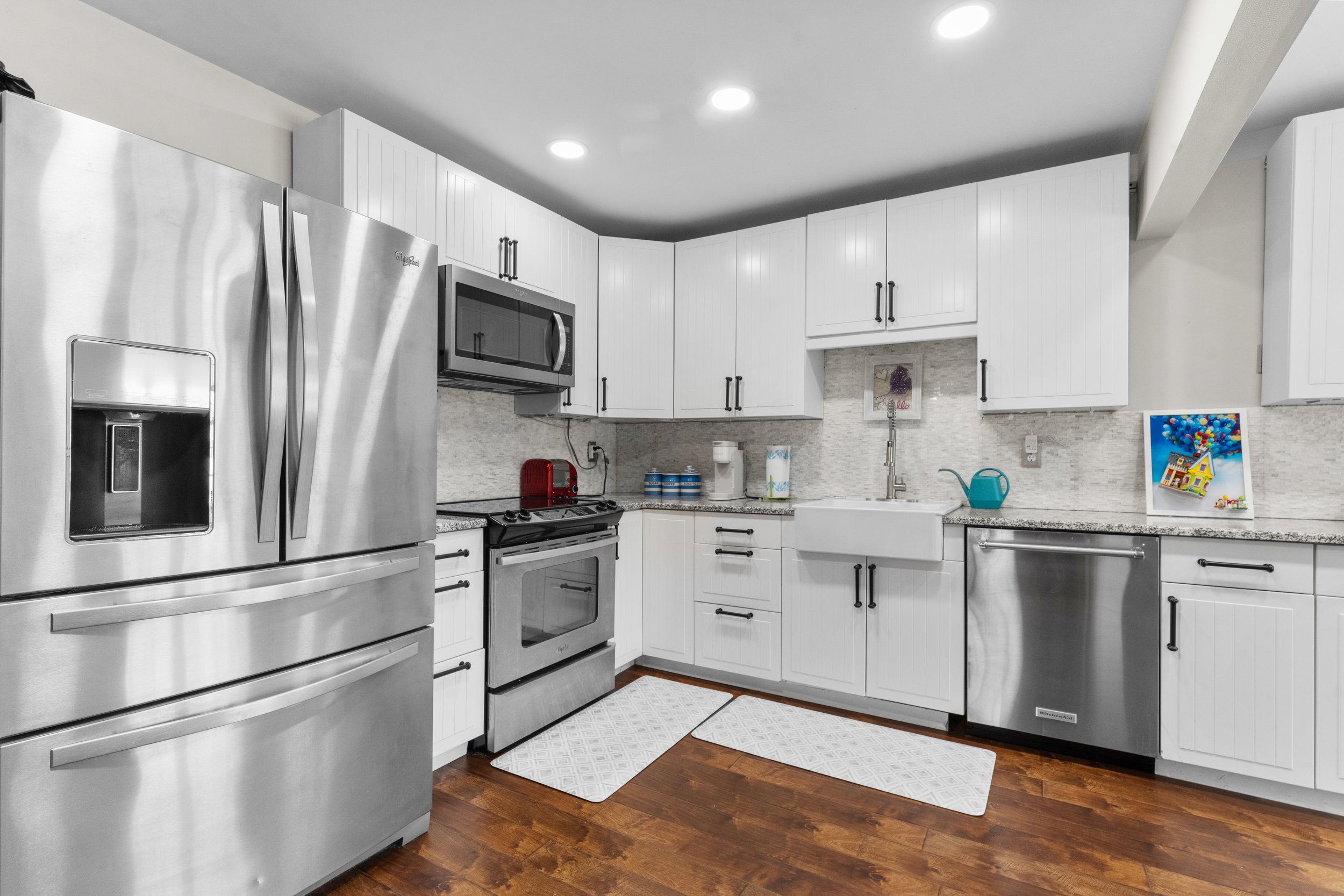 14-21301 Glen Haven-14.jpg