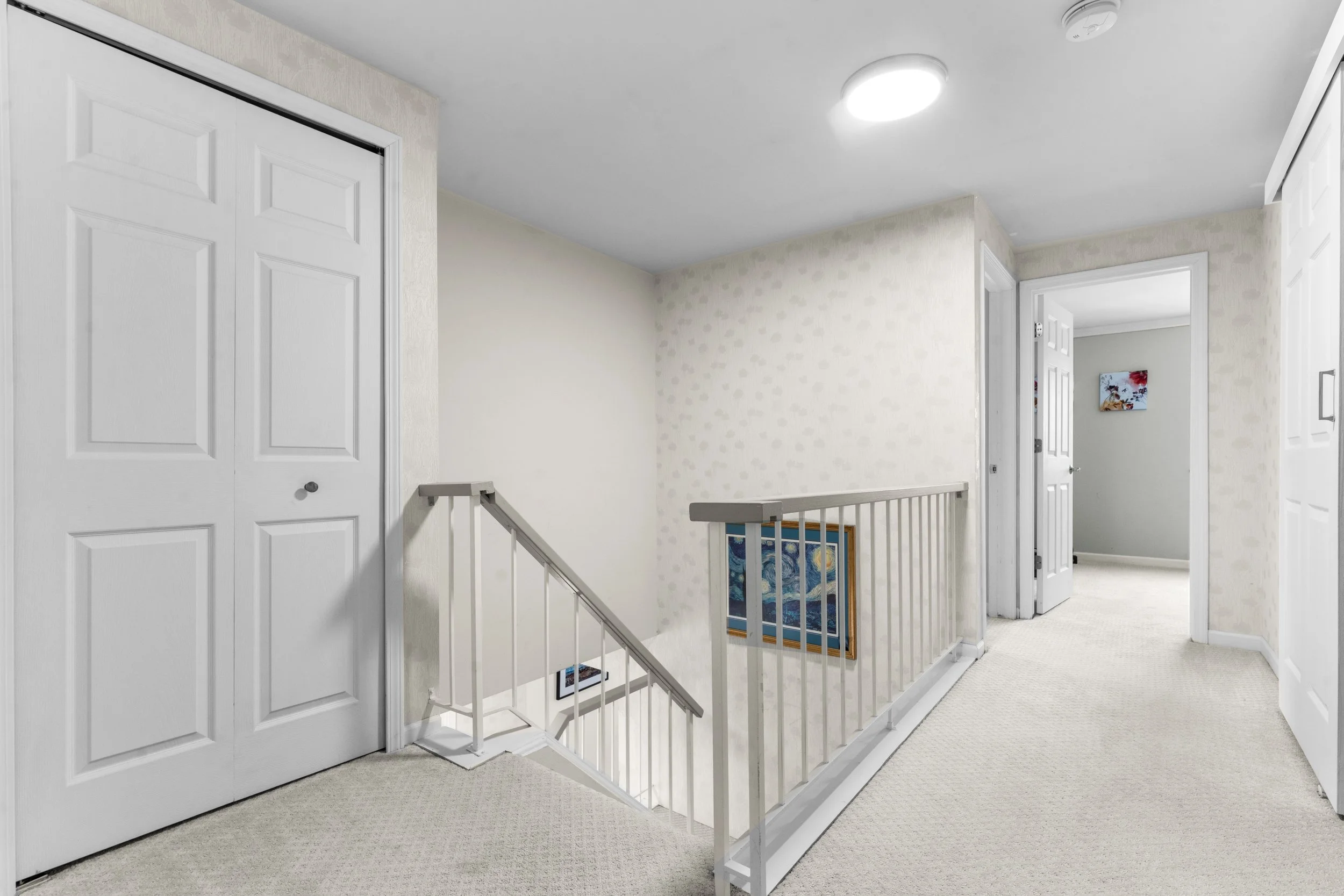 22-21301 Glen Haven-22.jpg