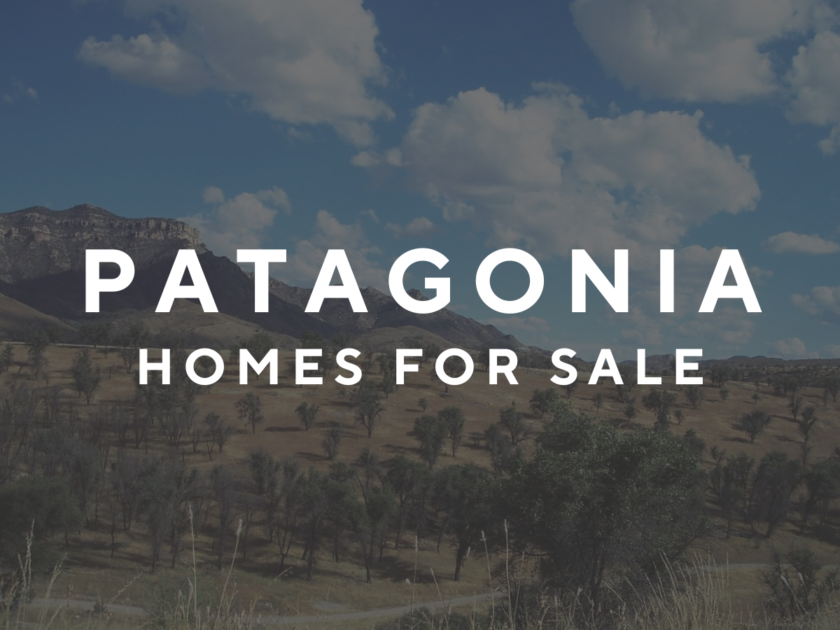Patagonia is a small, artistic mountain town surrounded by lakes, canyons, and birding trails—known for its creative energy, walkable downtown, and access to some of the most striking natural scenery in southern Arizona. If you’re searching for Patag