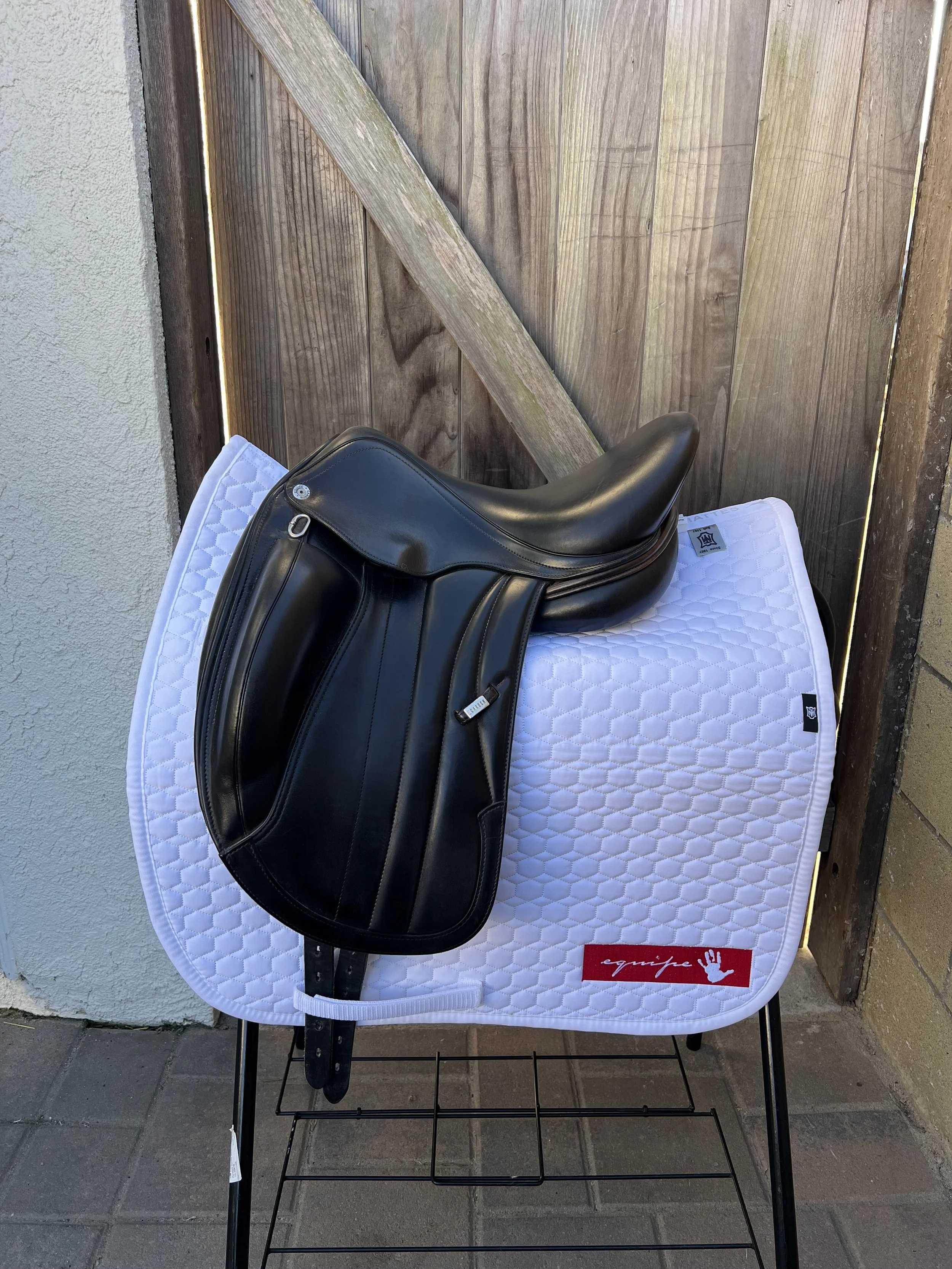 EQUIPE VIKTORIA 15PY (pony flap) M +1, model year 2016, Very good condition, Original, only
 one-of-a-kind in the world! $2,500