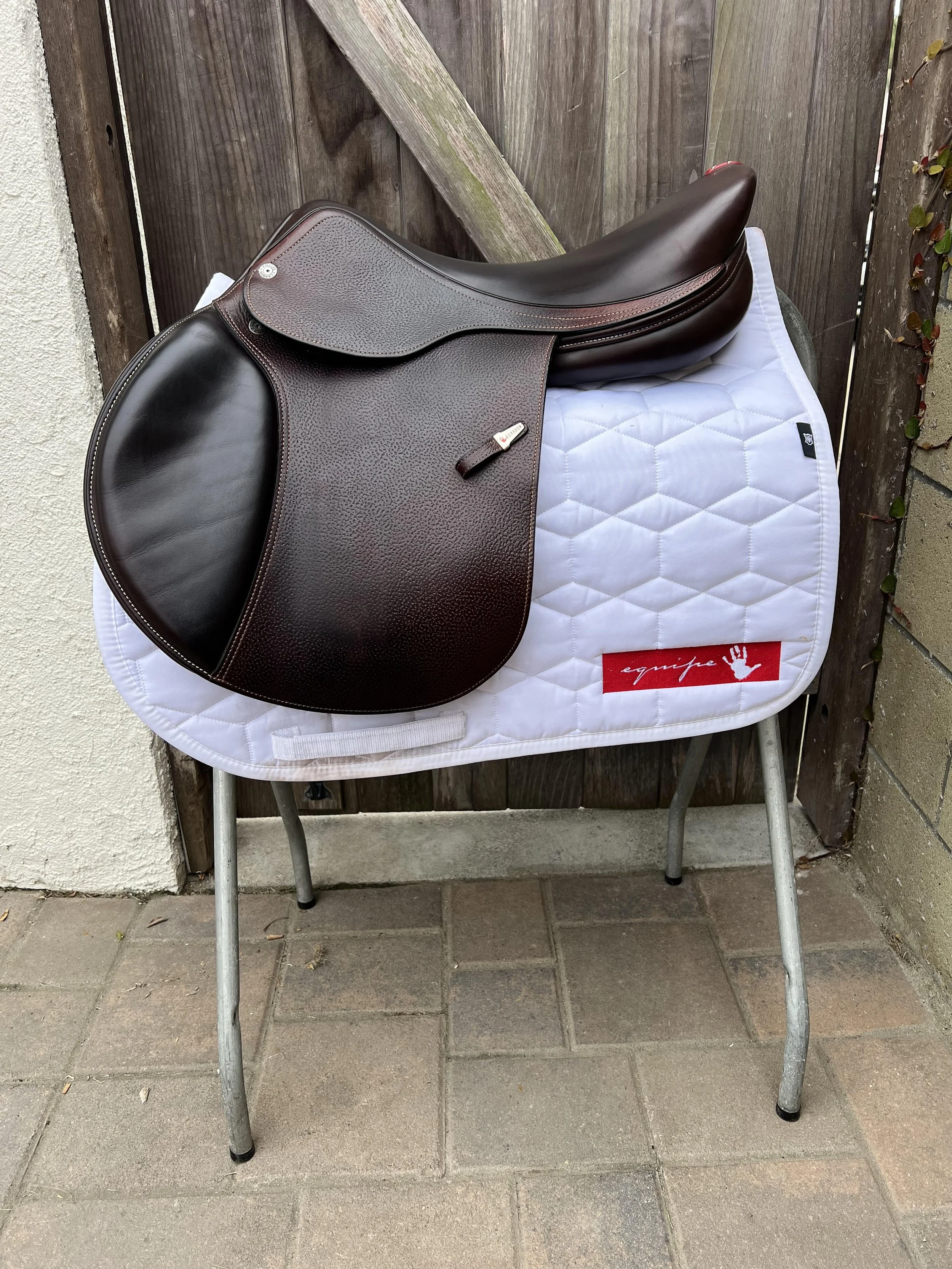 EKGO 17.5N +1 +1.5 lightly used demo, excellent condition. Buttery soft flaps. Med/Med-wide width, 2020 model, $3,600.