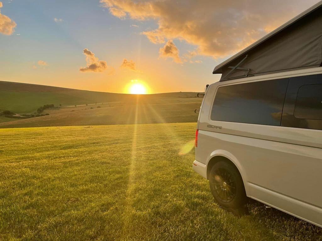 Hello campers!

Sorry we&rsquo;ve been a bit quiet on here, the season got off to a very busy start! 
How amazing is this photo of a sunrise here at Chalky Downs, taken by one of our campers!? 😍

Whilst we have your attention, we would like to remin