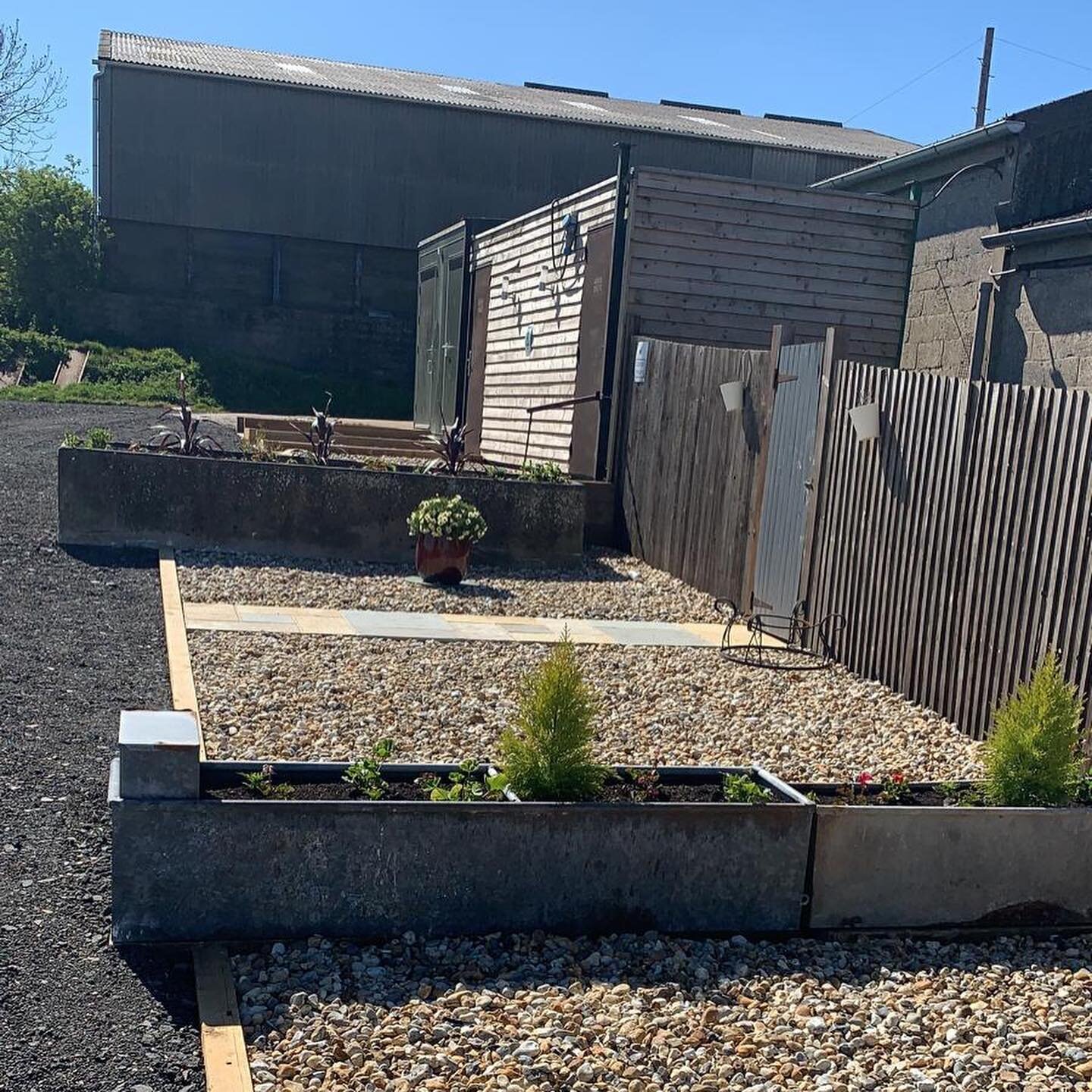 9 DAYS UNTIL WE OPEN!!

How lovely does our newly landscaped toilet and reception area look!? Things are really starting to come together here at Chalky Downs. 
The diary is filling up fast, we only have a couple of available weekends left in June an
