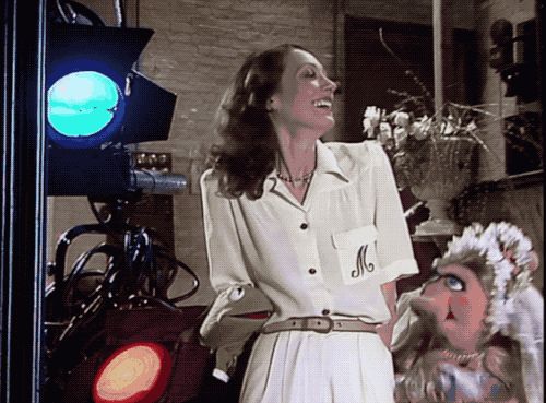Marisa Berenson episode artwork