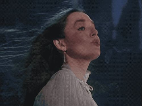 Crystal Gayle episode artwork