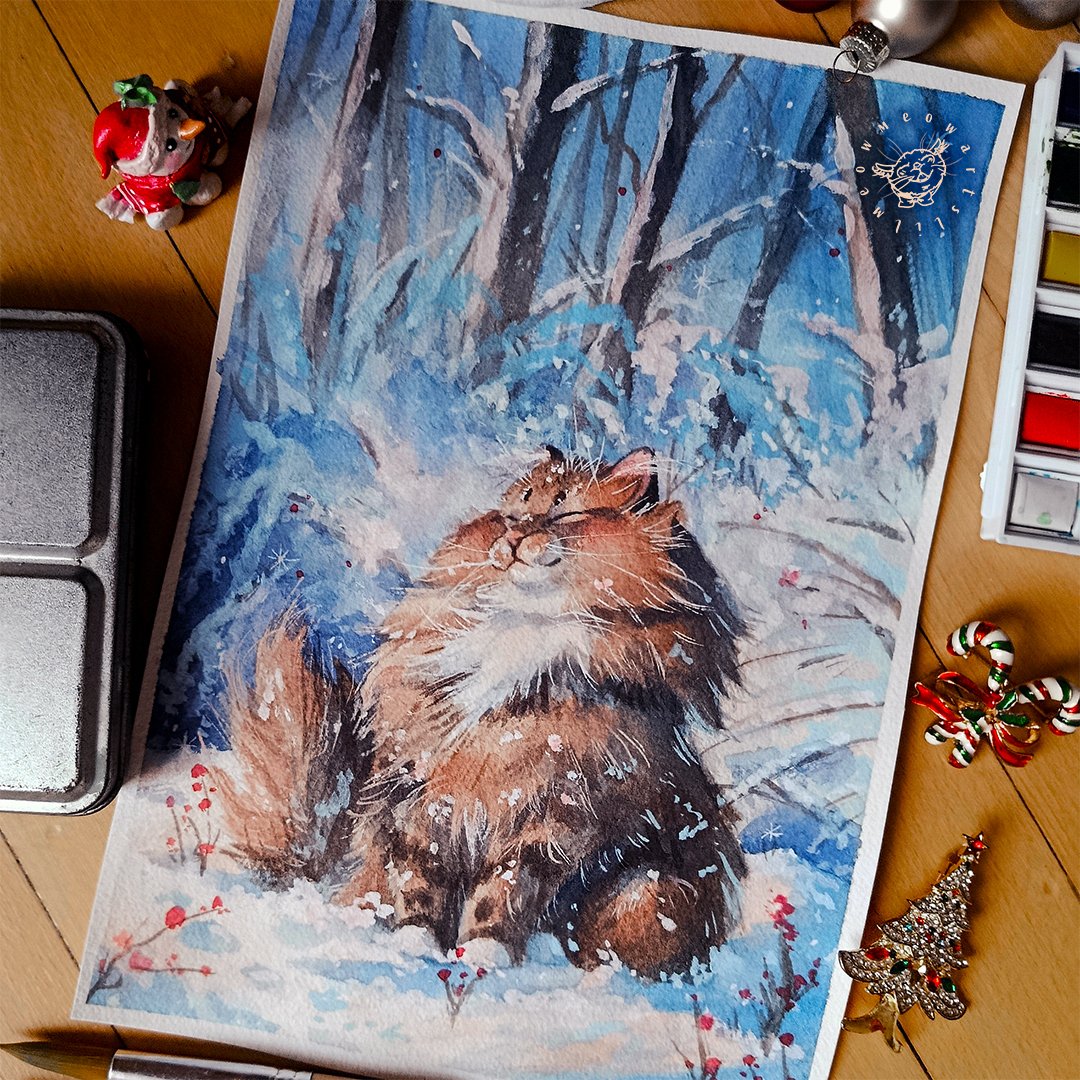 Hey guys and welcome back to a new post!!🐈❄

A Norweigan Forest cat, compared to many others, enjoying a cold winter day! I adore this breed of cat, especially because of their majestic fluff❤️

Have a lovely day and stay safe and happy everyone!!🐈