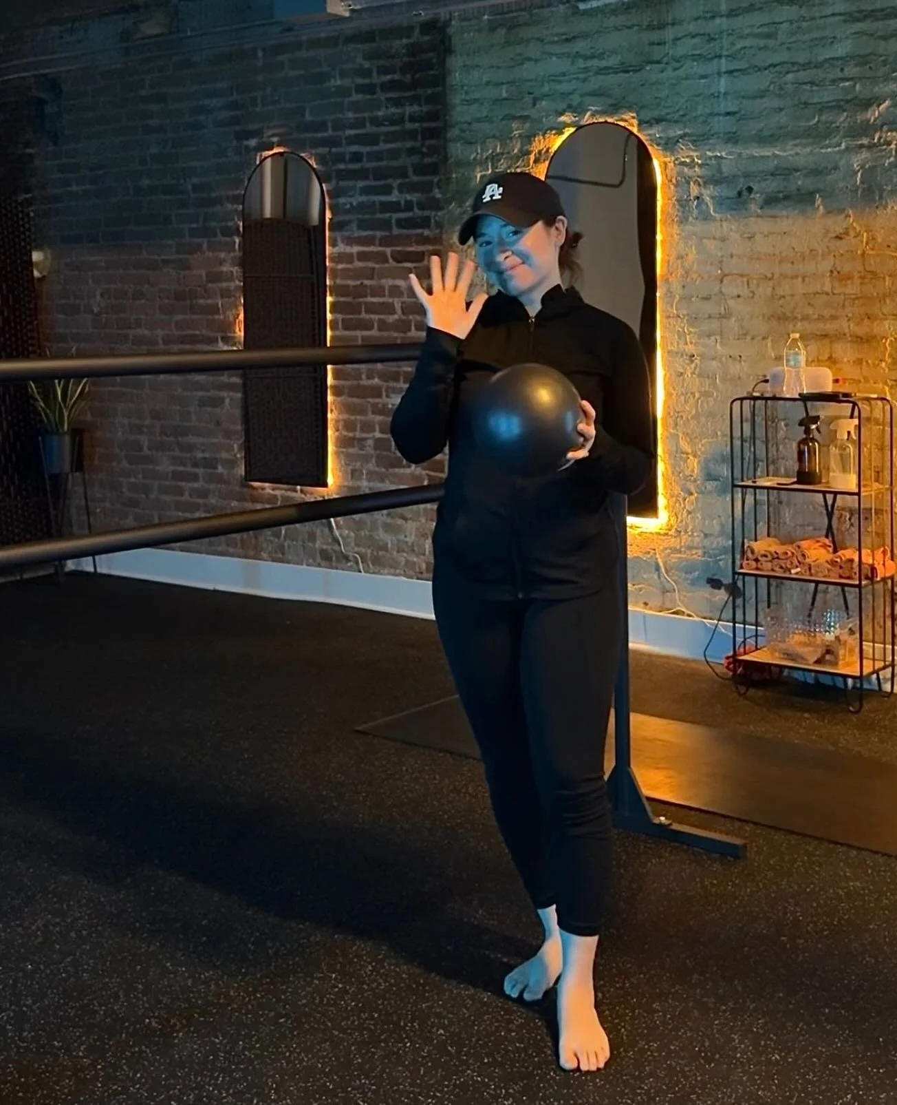 👋 She&rsquo;s waving you in &mdash; and trust us, you&rsquo;ll want to come! Join our Jen this Sunday for our Foundational Barre class, where small group size = big results. 🩰

This intimate setting means you&rsquo;ll actually get the attention you