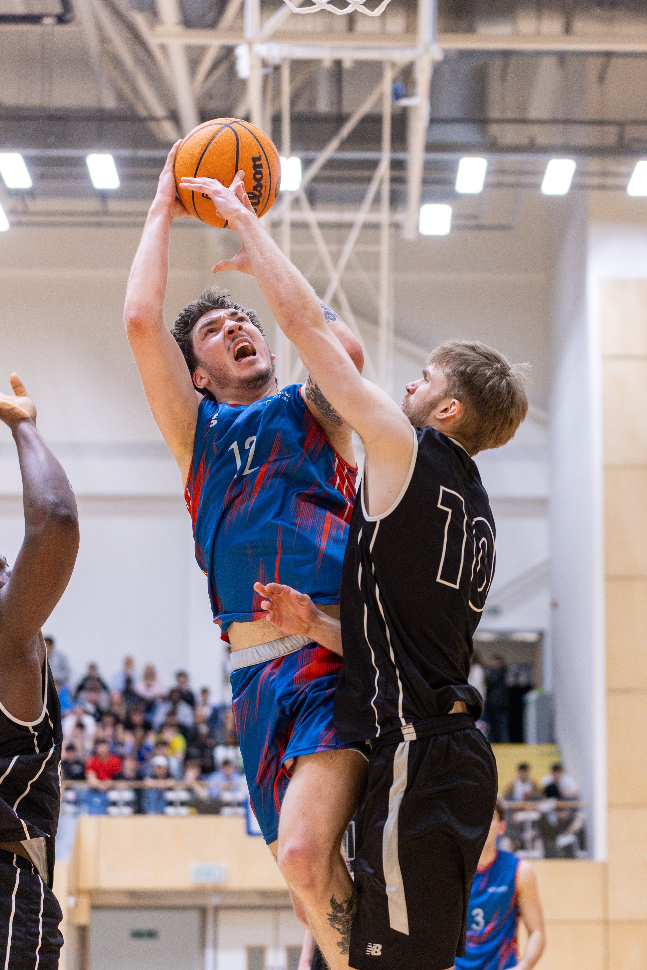 Varsity_M2s_Basketball_LR-40.jpg