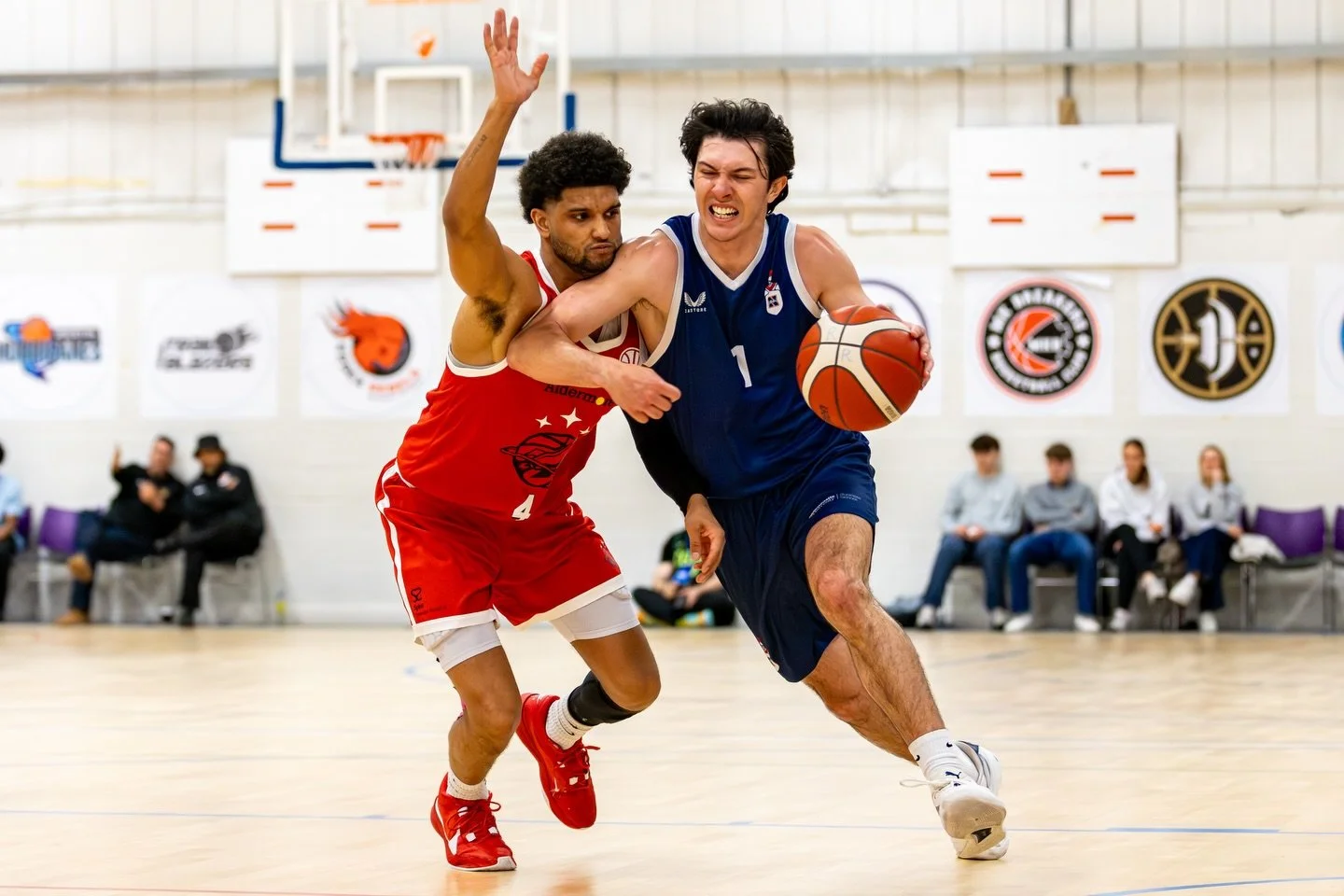 Player spotlight 🔦 @_bradleydean_ 

Game stats: 20pts 4reb 3ast 2stl | Index +20

Bradley continued in excellent form off the back of a 35/8/5 +6stl  MVP performance against City of Birmingham Rockets in the Semi Final. In the final against Reading 