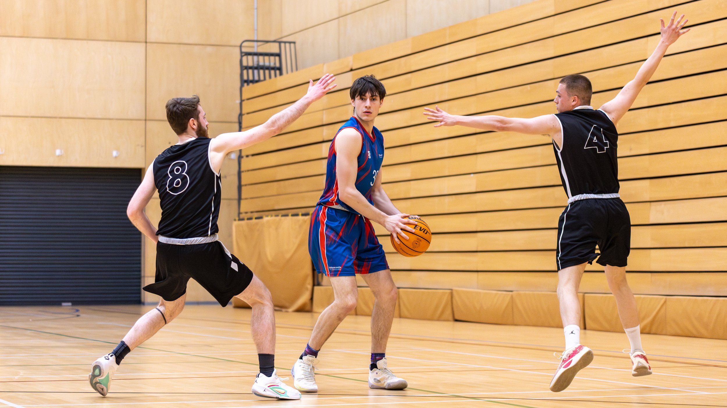 Varsity_M2s_Basketball_LR-29.jpg