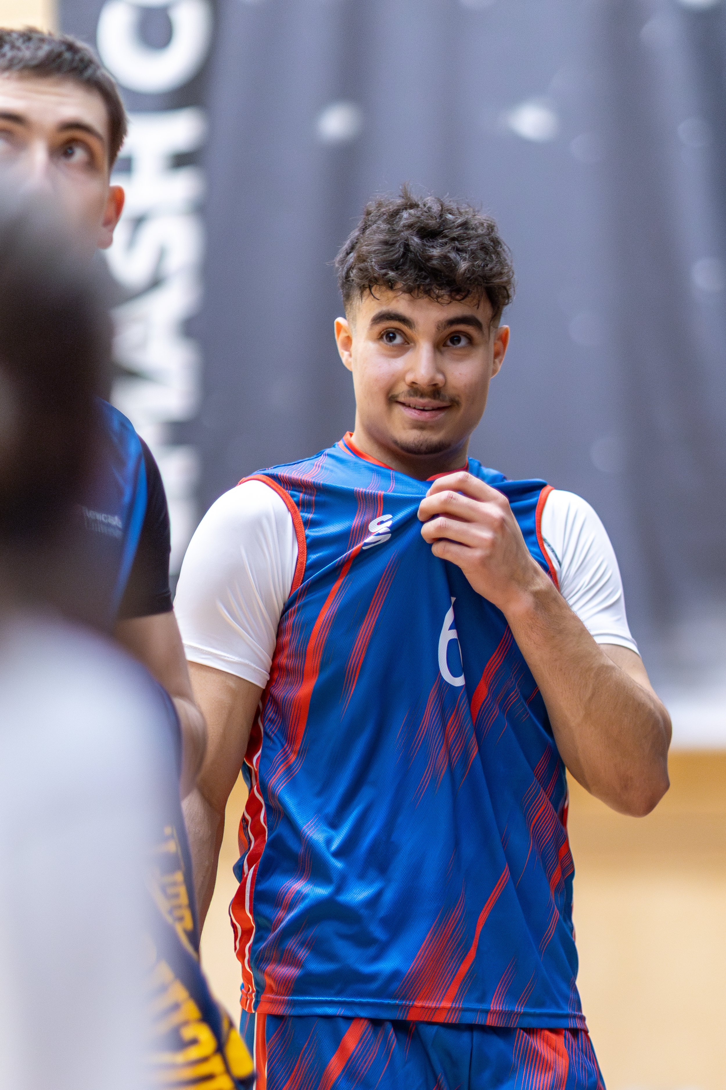 Varsity_M2s_Basketball_LR-48.jpg