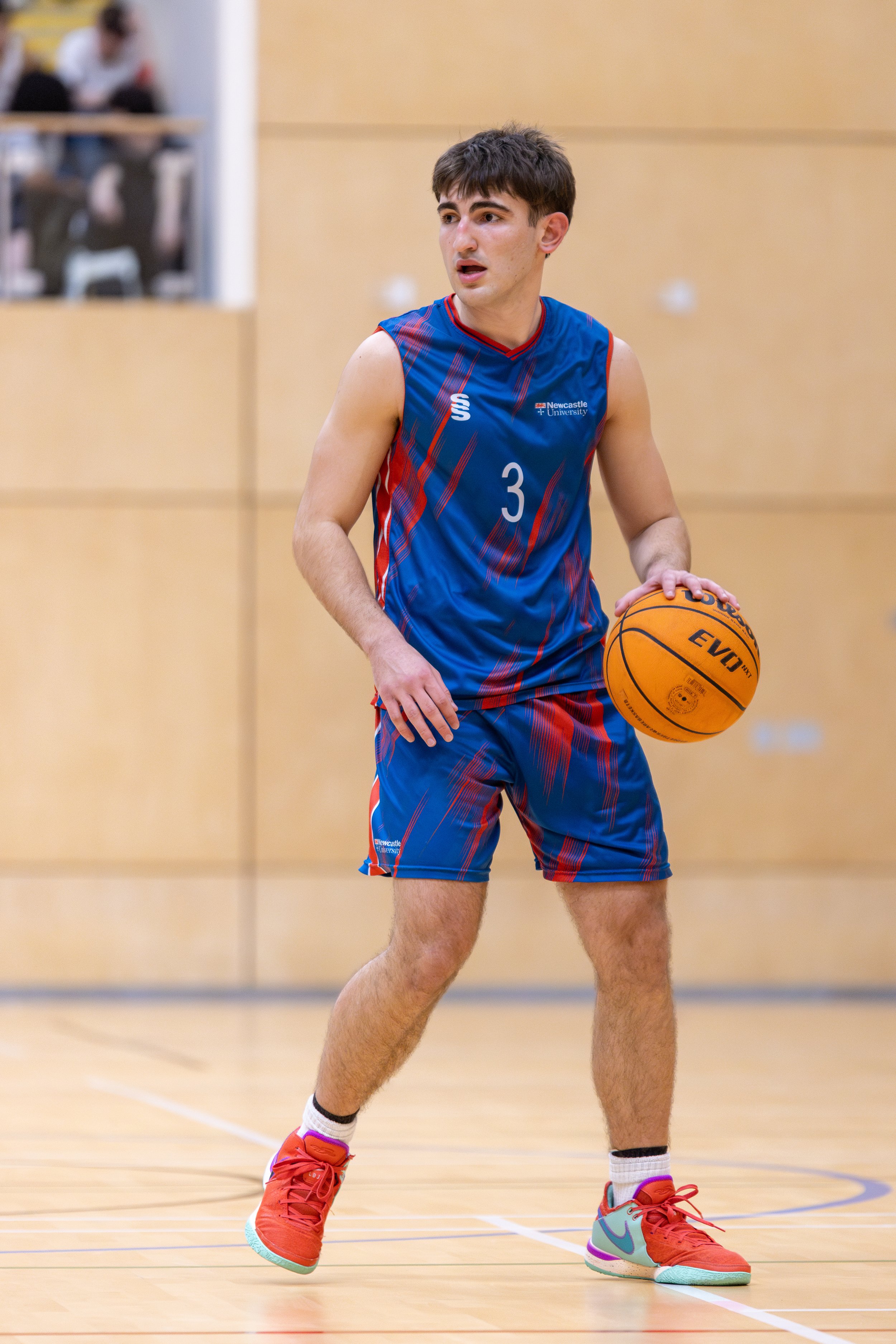 Varsity_M2s_Basketball_LR-24.jpg