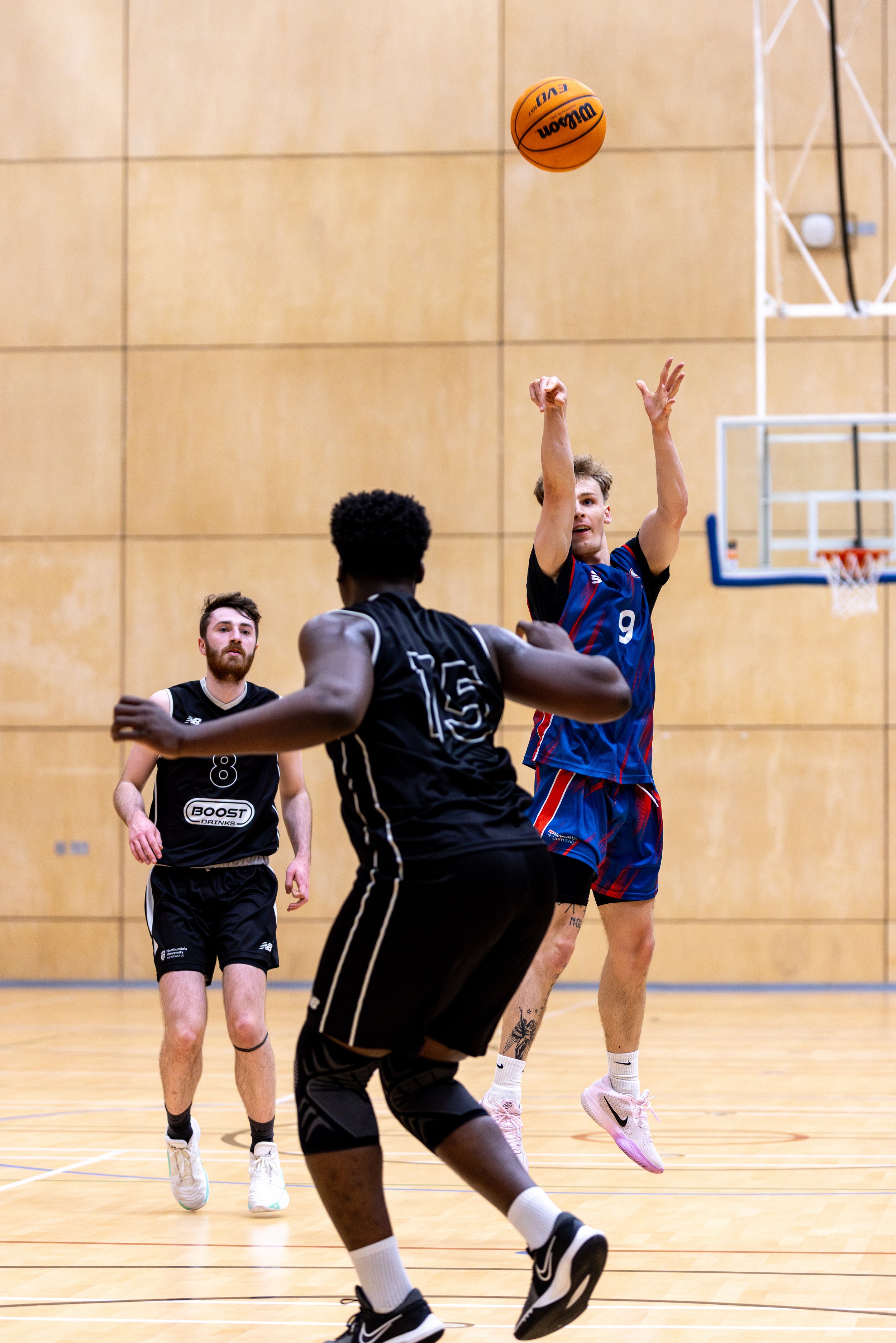Varsity_M2s_Basketball_LR-95.jpg