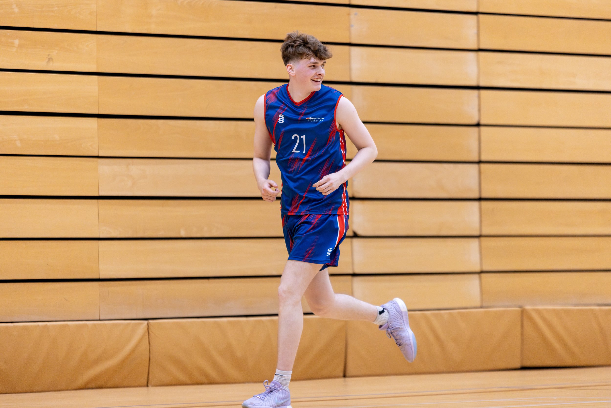 Varsity_M2s_Basketball_LR-76.jpg