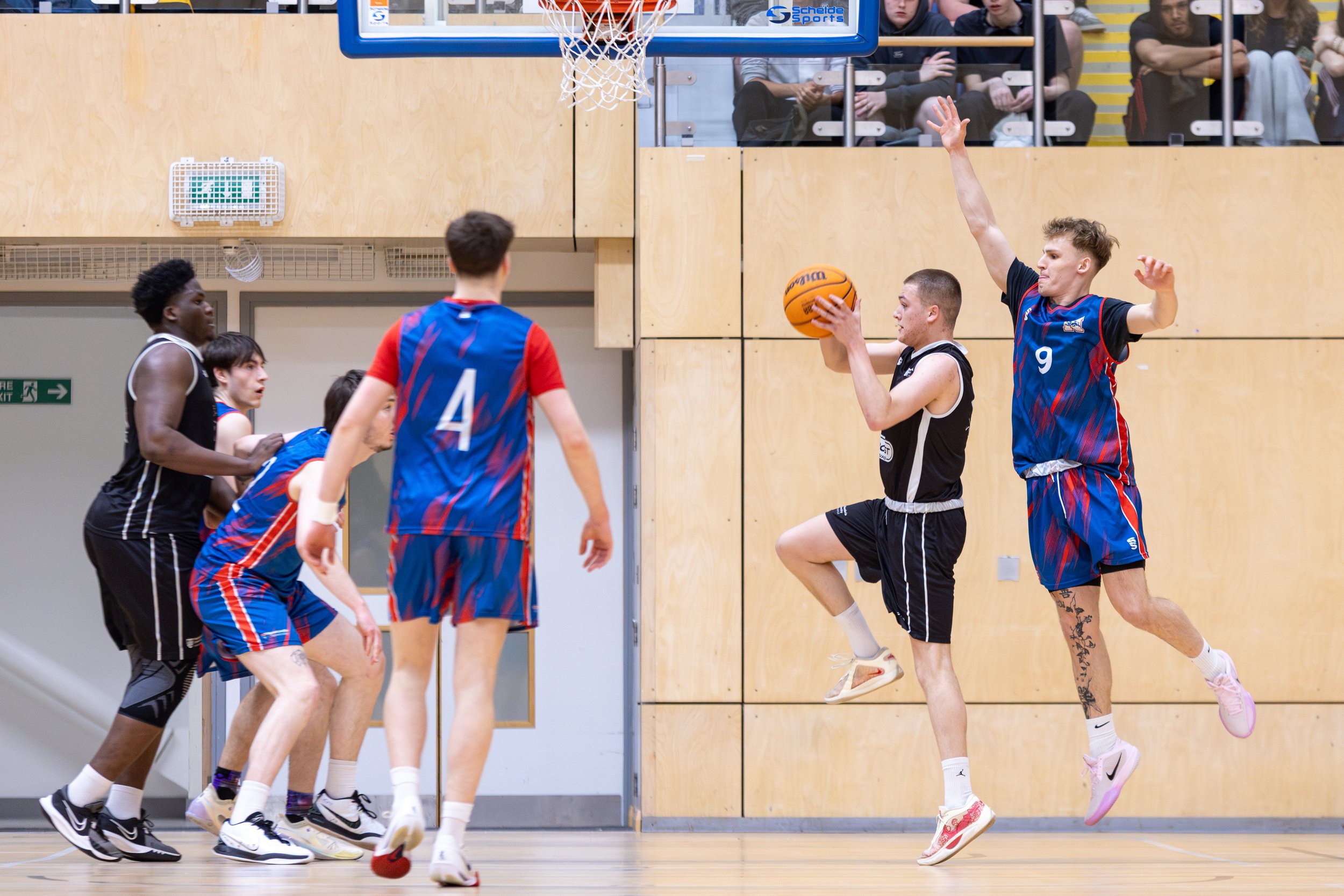 Varsity_M2s_Basketball_LR-5.jpg