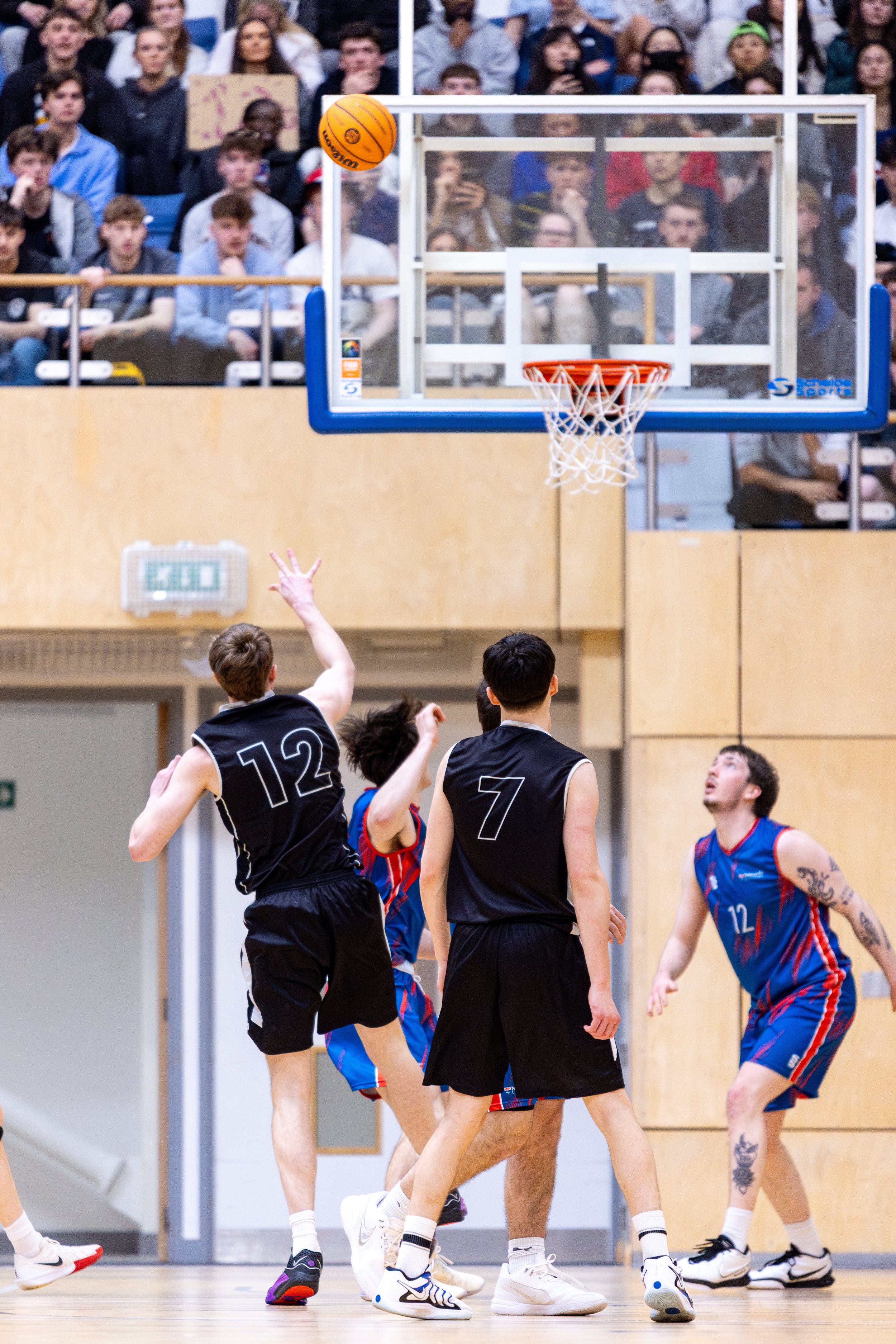 Varsity_M2s_Basketball_LR-14.jpg