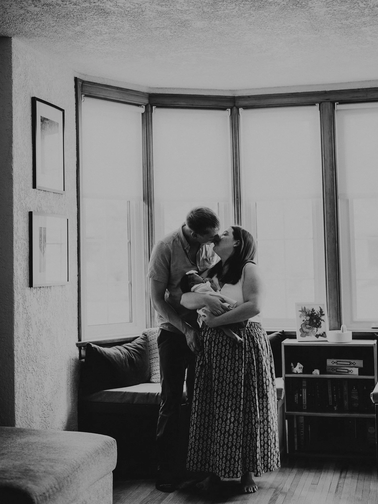 Tis the season for in-home sessions ☺️