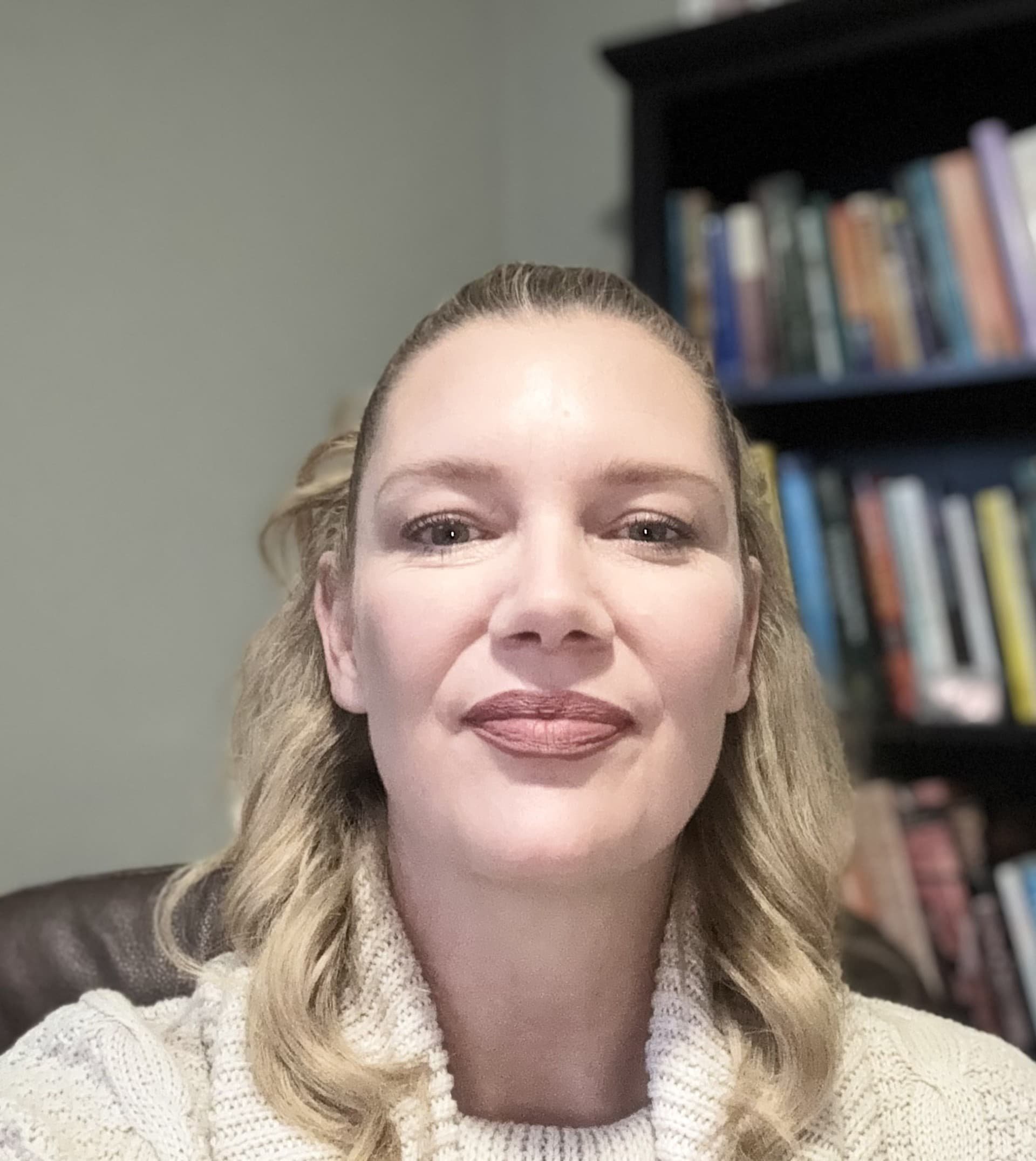 Brandy Whidden, Psychotherapist in Barrie