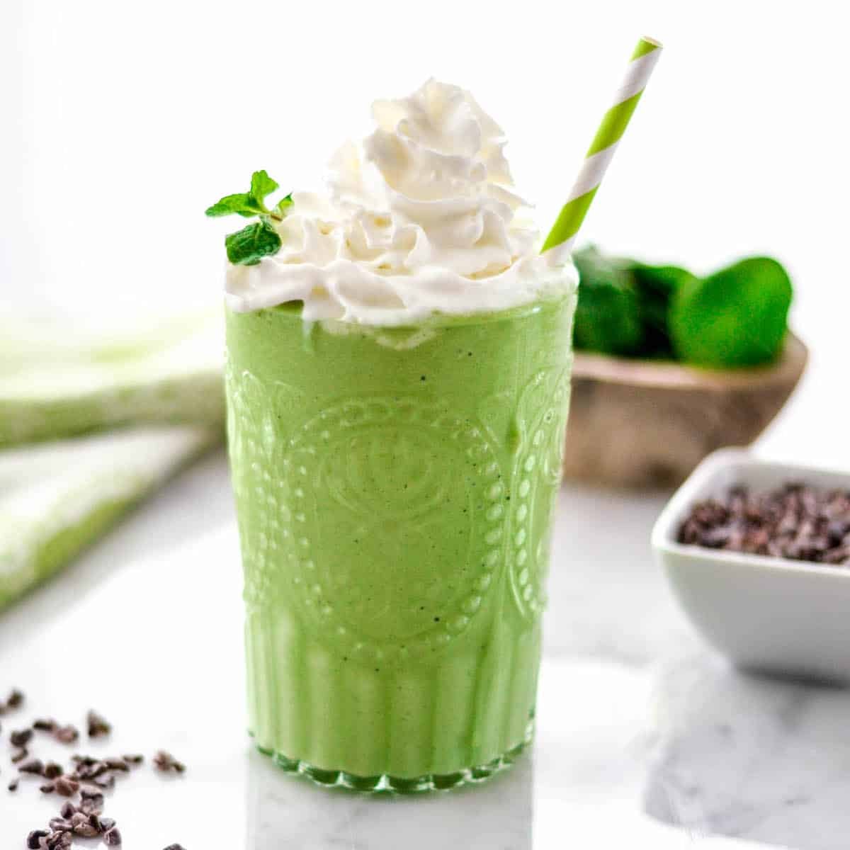 A Healthy “Shamrock Shake” Alternatve!