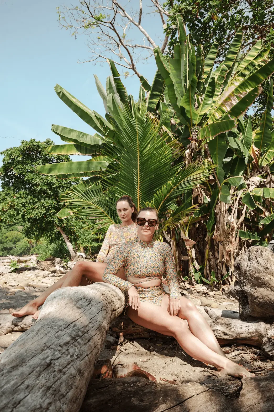 GIRL ON THE WAVE surf project