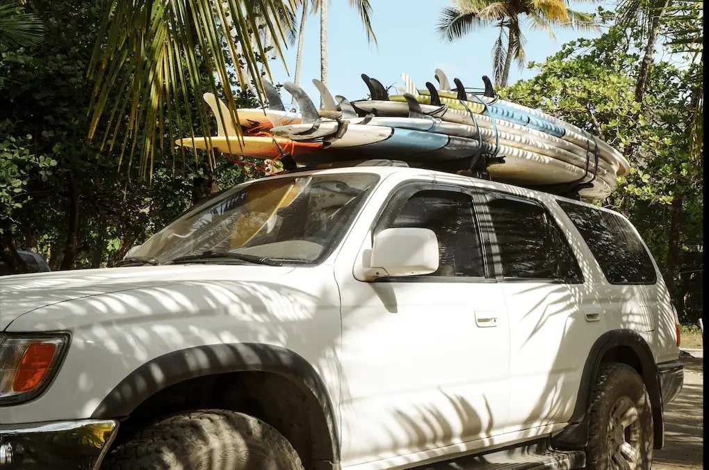 GIRL ON THE WAVE surf project