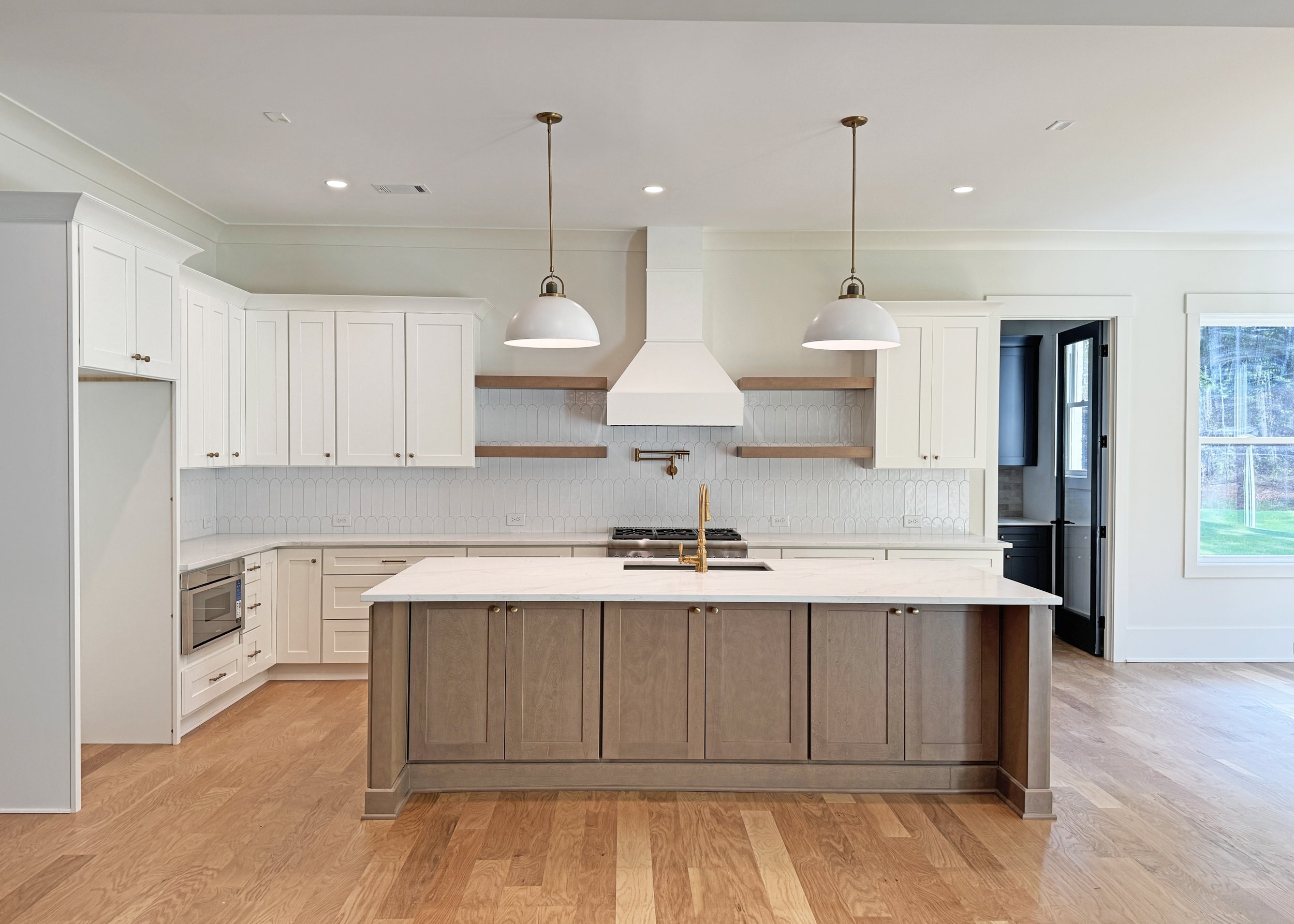 Arbor Springs 101 Kitchen