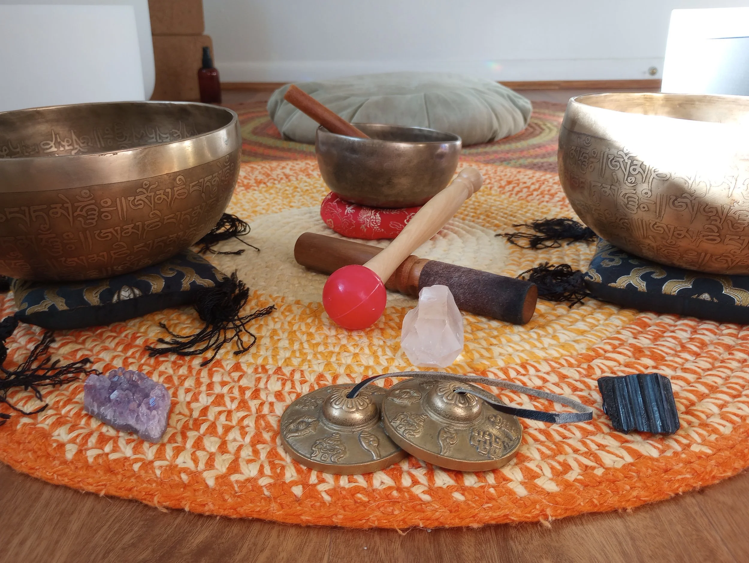 Sound Bath Workshop: Harmonize Your Inner Landscape with Lindsey ...