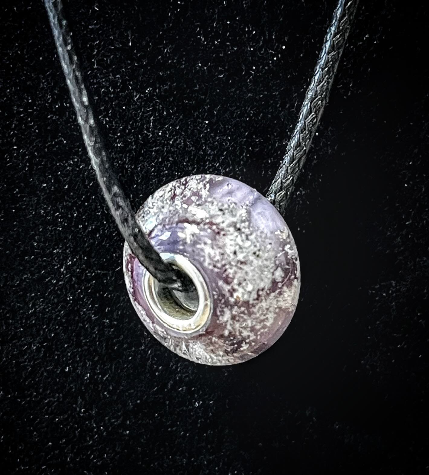 In loving memory of Lucy 🐾 ❤️ 
.
.
.
.

#memorialbeads #cremationjewelry #memorialart #memorialglass #ashesinglass #modernheirloom #keepsake #memorialjewelry
#keepsakejewelry #ashesjewelry #petmemorialjewelry #petremebrance #petlosssupport #petmemor