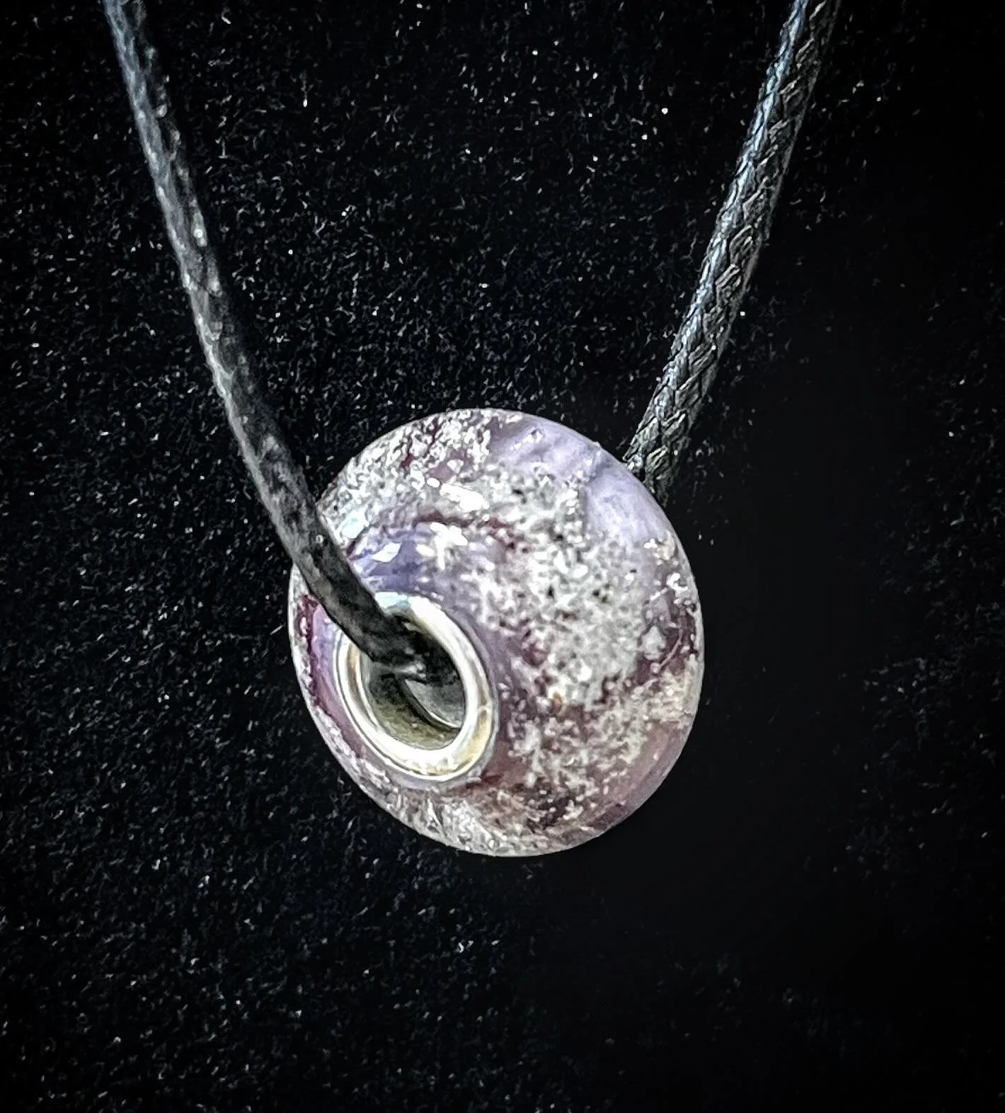 In loving memory of Lucy 🐾 ❤️ 
.
.
.
.

#memorialbeads #cremationjewelry #memorialart #memorialglass #ashesinglass #modernheirloom #keepsake #memorialjewelry
#keepsakejewelry #ashesjewelry #petmemorialjewelry #petremebrance #petlosssupport #petmemor