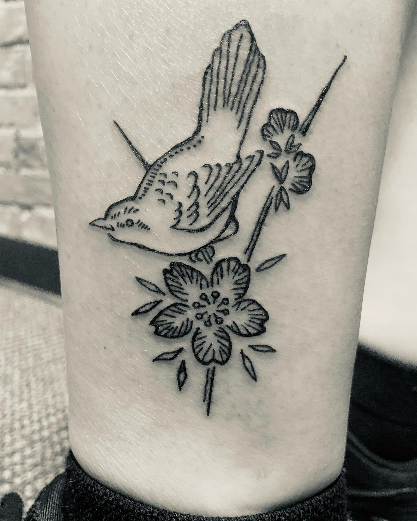 More embroidery based tattoos!
.
thanks Trinda for coming out for this little piece the other day @trinda100 
.
(This one comes fro@ her very own grandmother&rsquo;s collection of embroidery patterns ;)
.

All of my flash designs and the majority of 