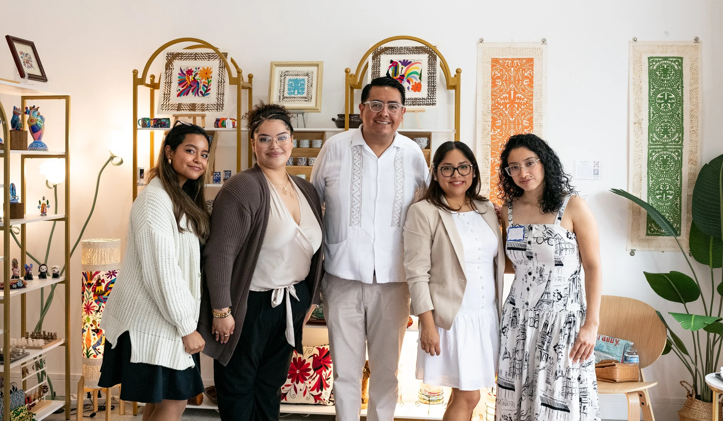 Grand Opening Las Tienditas de Belmont Cragin-27.jpg