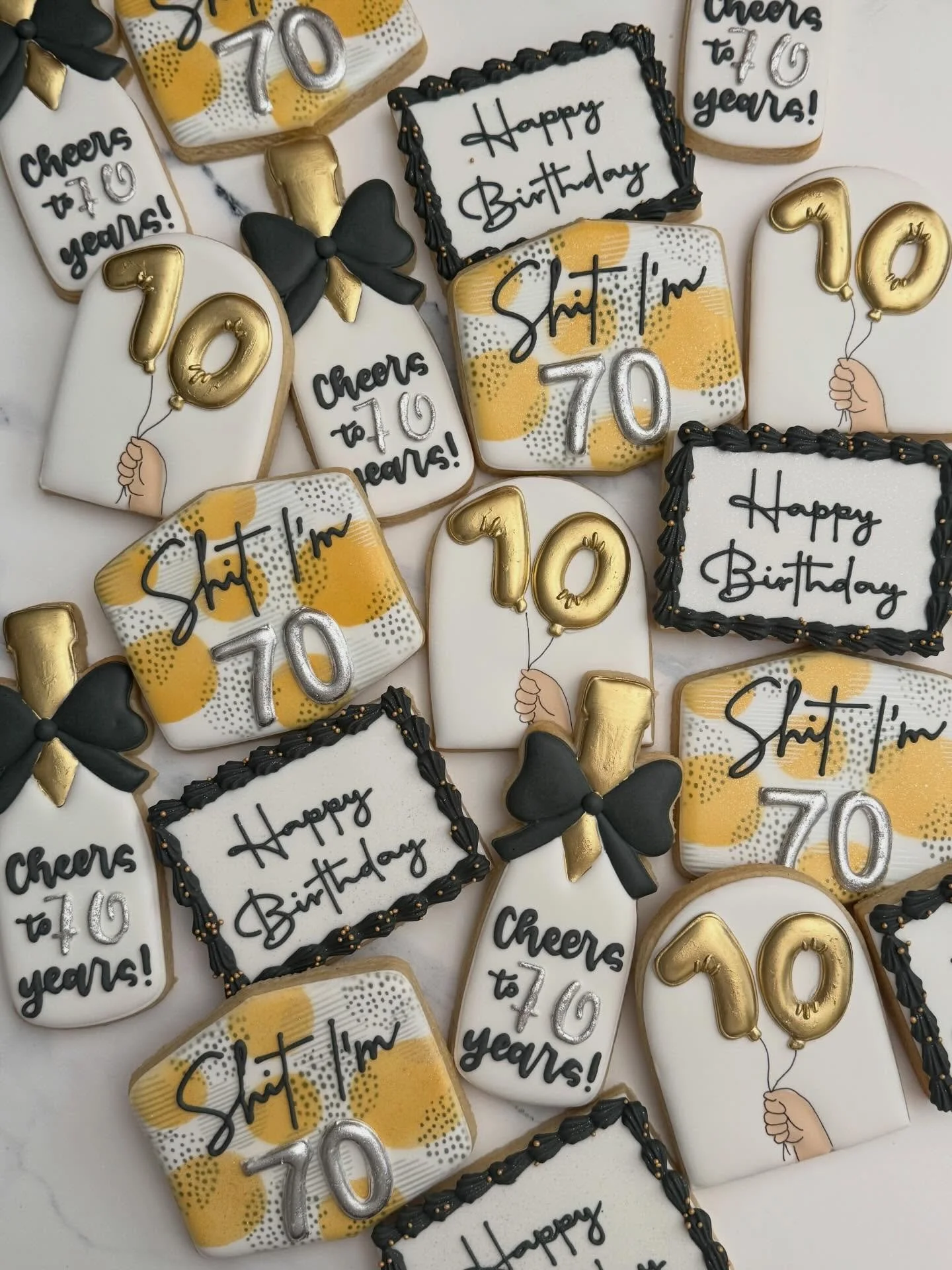 Cheers to 70 years ✨
A milestone birthday deserves cookies as bold and beautiful as the guest of honor. 🖤🥂

#tatestreats #70thbirthday #birthdaycookies🍪 #orangecountyevents #orangecountycookies