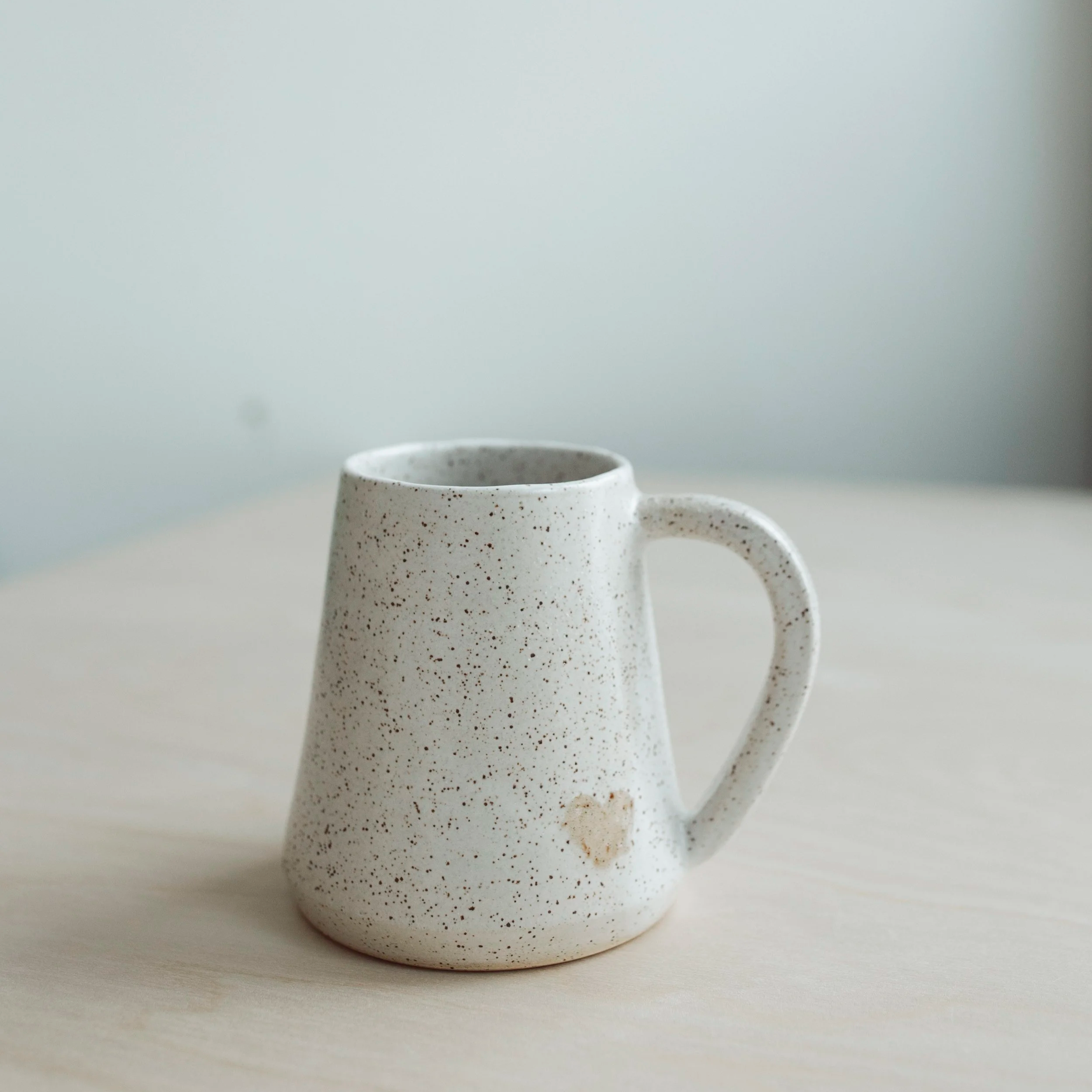 Heart mug - beige heart