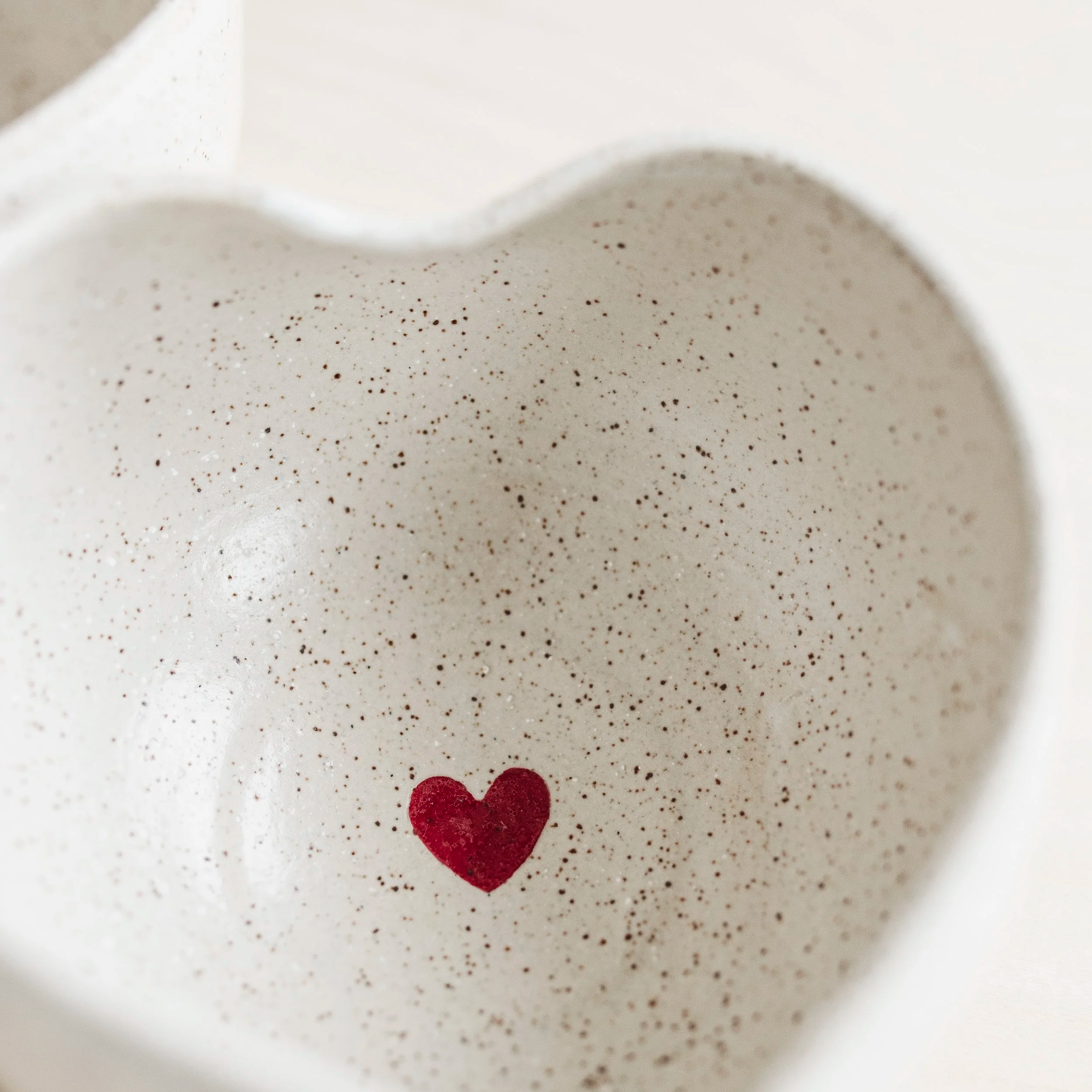 deMo.+heart+bowls_260203_2434.png