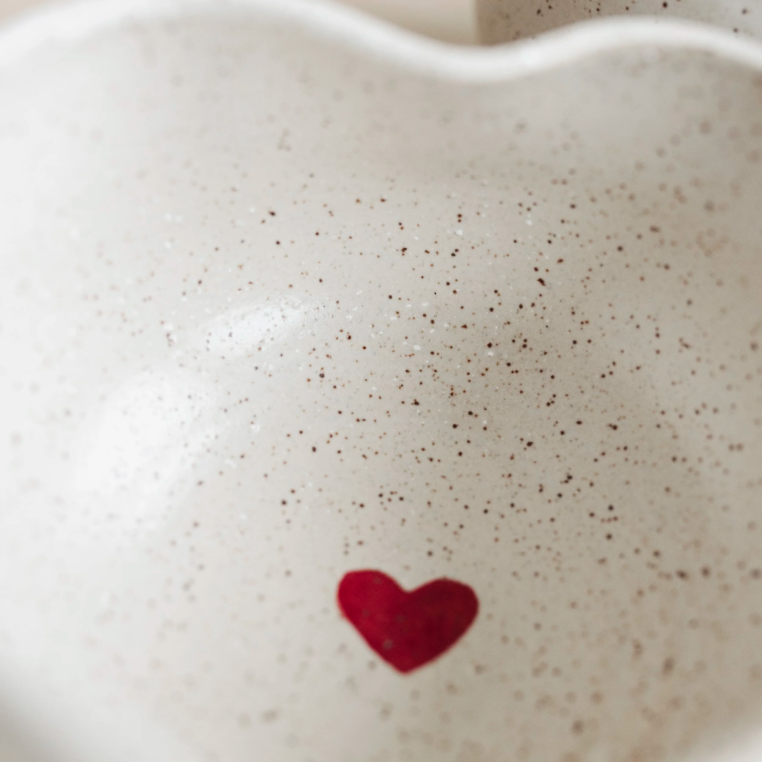 deMo.+heart+bowls_260203_2435.png