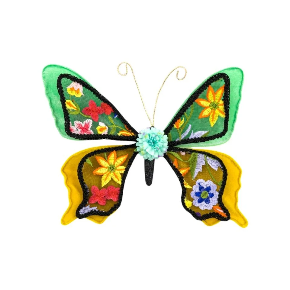 08-08343 butterfly-Photoroom.jpg