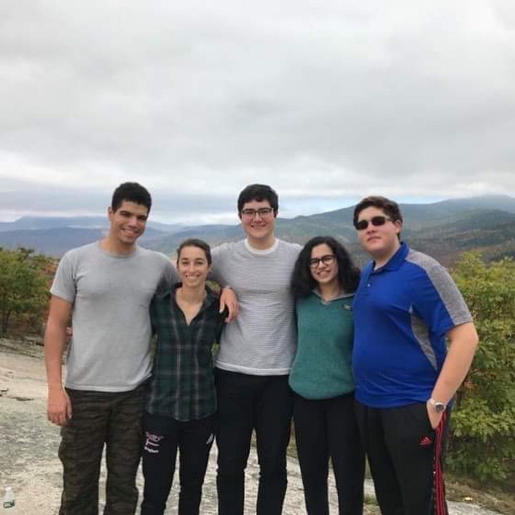 One of tEp&rsquo;s fall highlights is retreat! The members and some alums head up to the White Mountains for a weekend of hanging out, hiking, ​and exploring random thrift stores.

by: Grace
