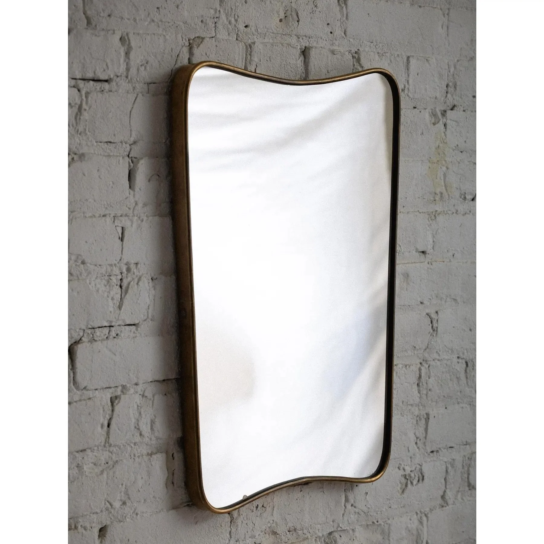 mid-century-italian-brass-wall-mirror-attributed-to-gio-ponti-4496.jpeg