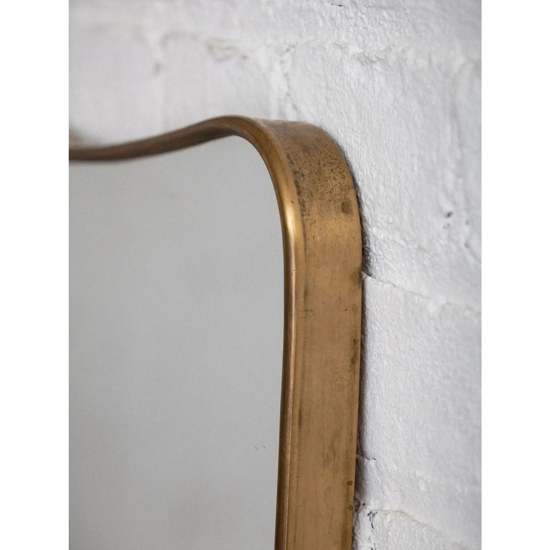 mid-century-italian-brass-wall-mirror-attributed-to-gio-ponti-0251.jpeg