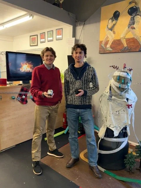 A huge thanks to everyone who helped make our holiday party happen, and to everyone who attended!

Happy holidays from the Salt City Swords family!