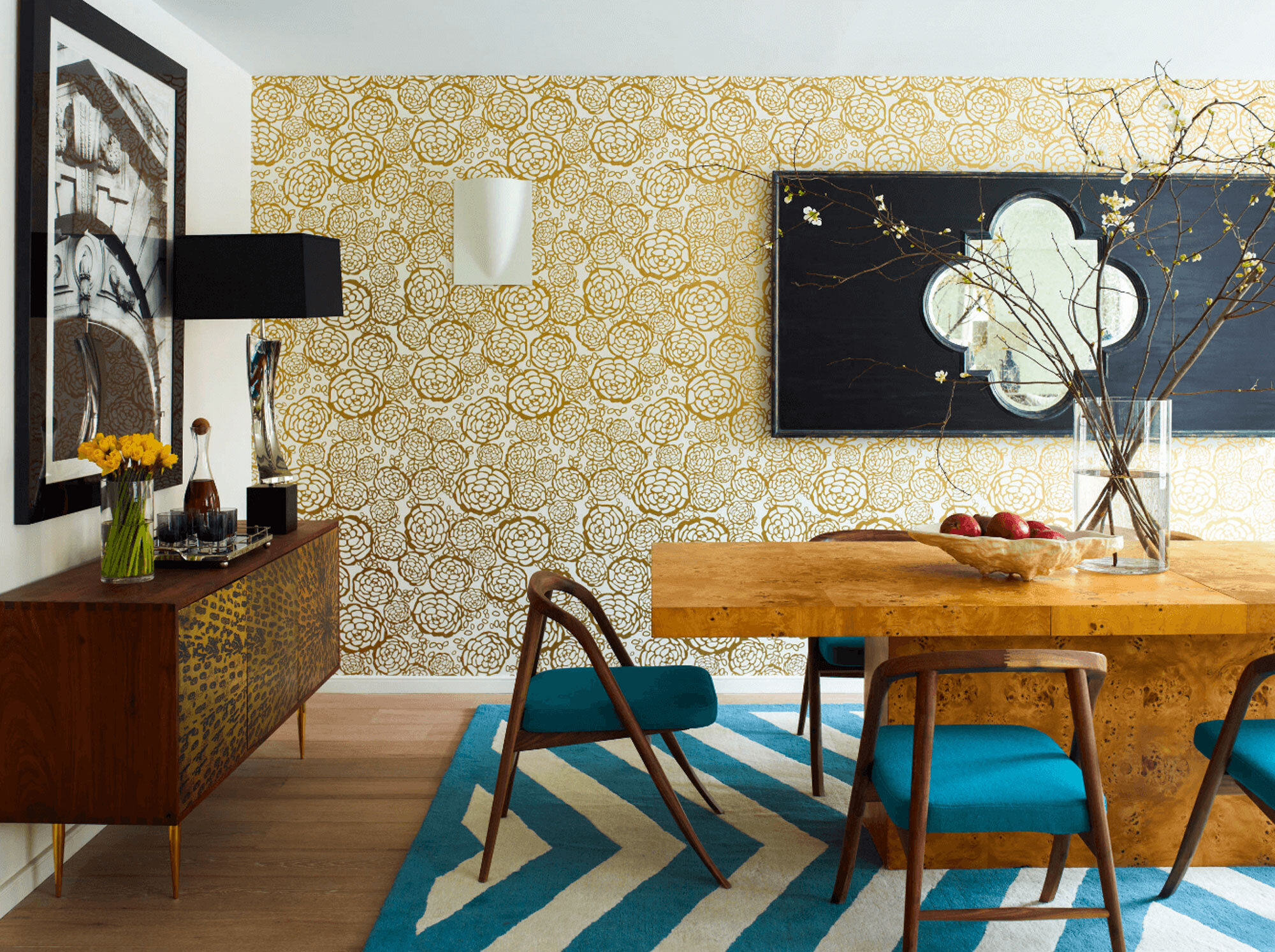 How To Clean Wallpaper? - Steps to Cleaning Your Wallpaper — HomeRun Blog