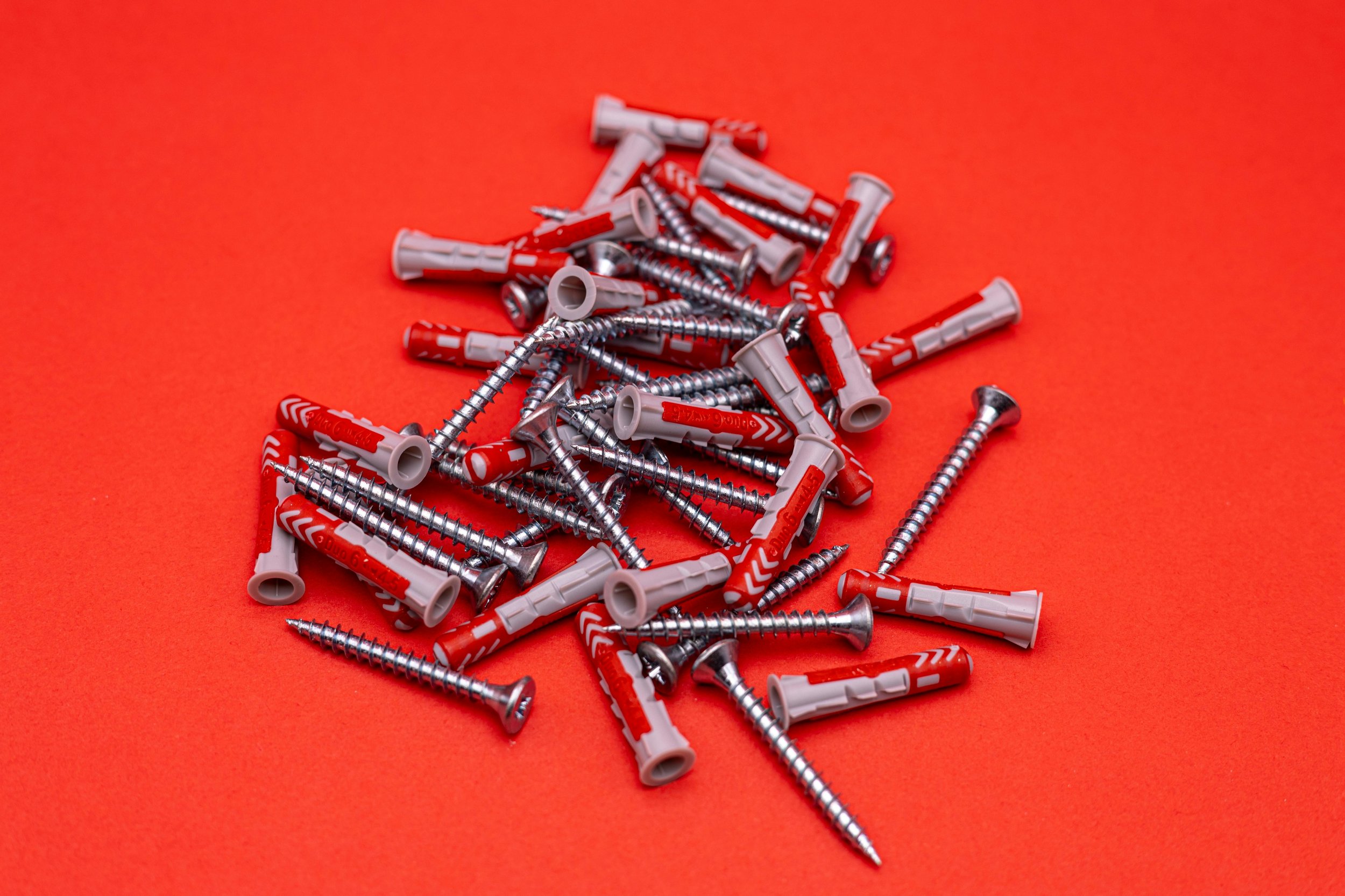 How to Remove Wall Plugs from Any Wall Type — HomeRun Blog