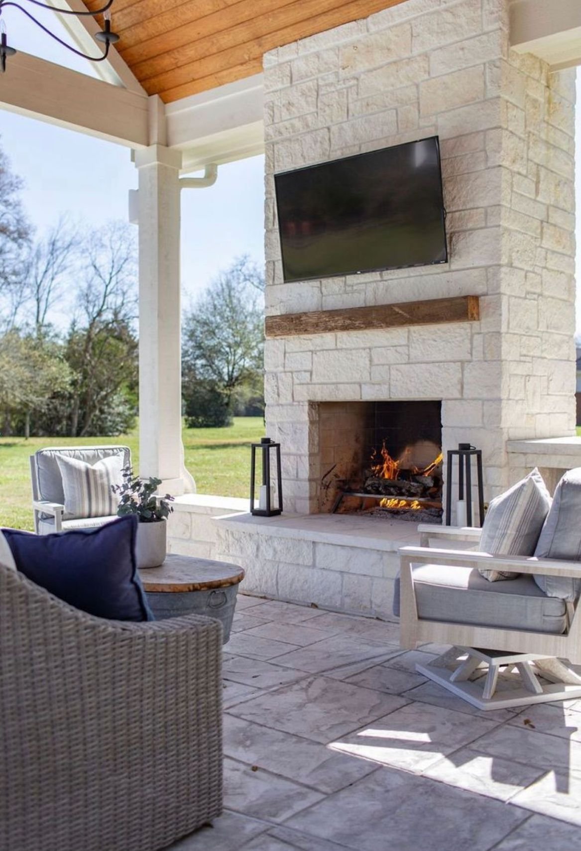 Modern Outdoor Fireplace | 25 Ideas — Homerun Blog