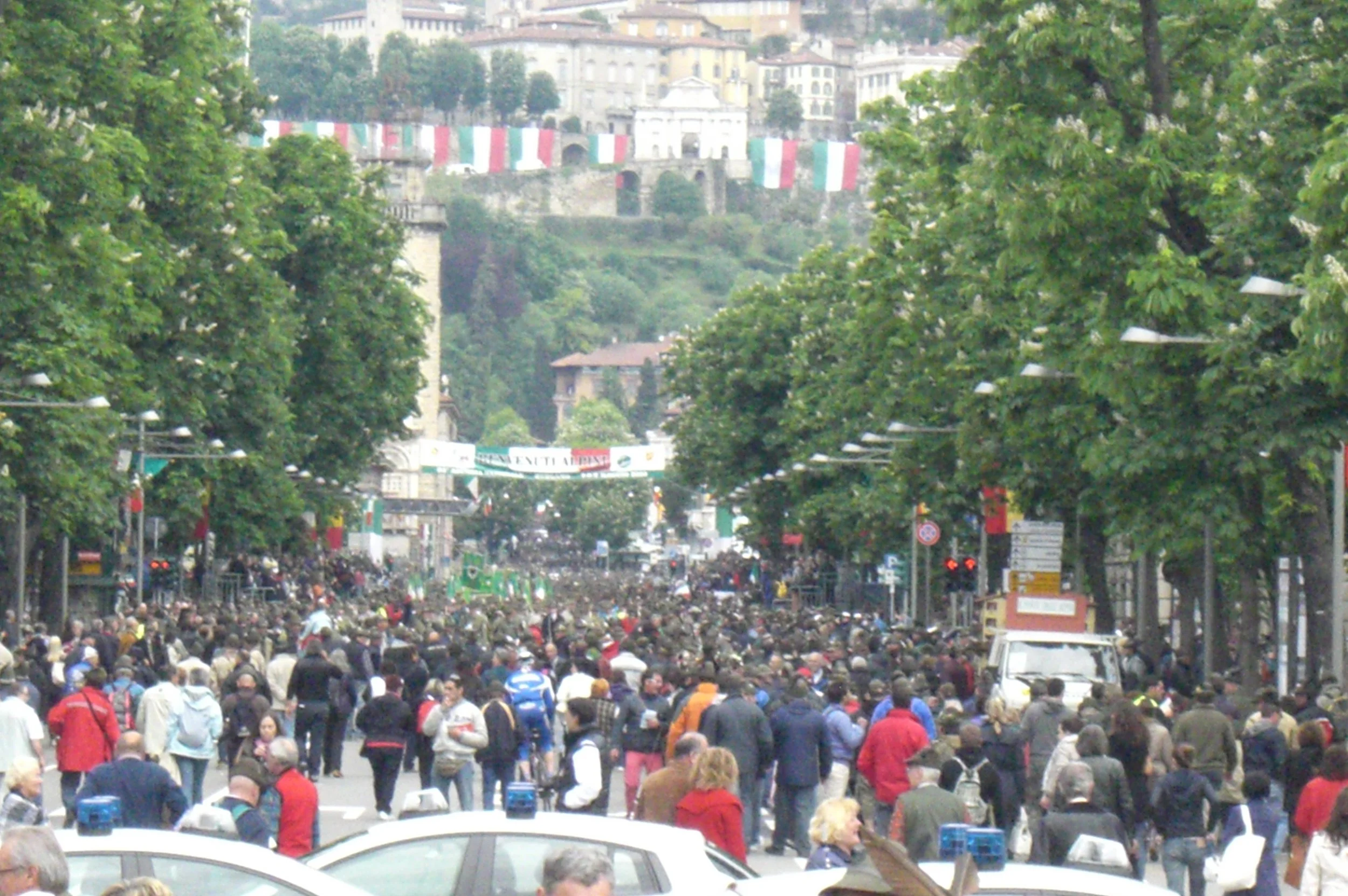 Adunata Bergamo 2010 (21).JPG